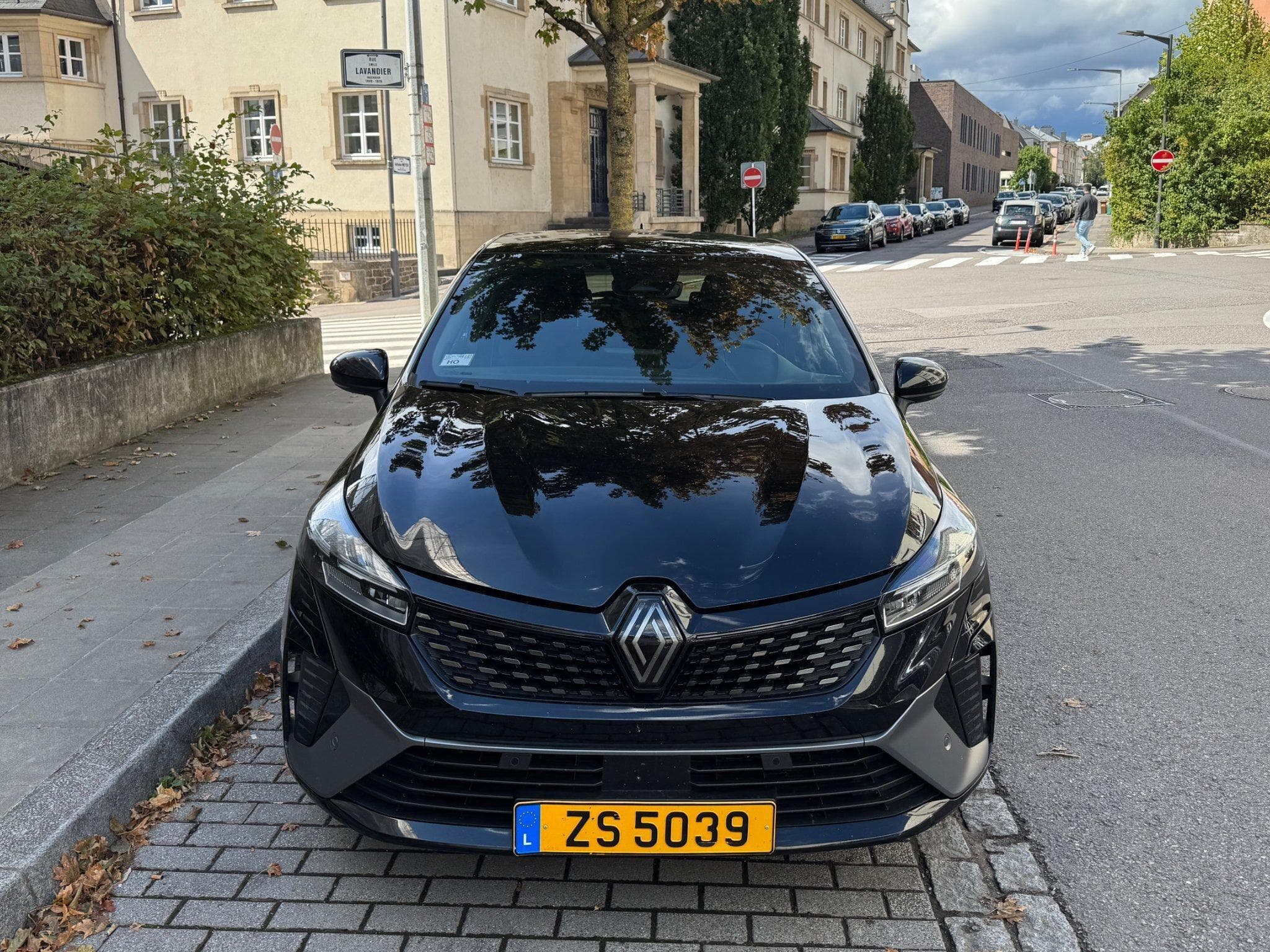Renault Clio 5 Esprit Alpine E-Tech full hybrid 145cv (2024) - Photo 1