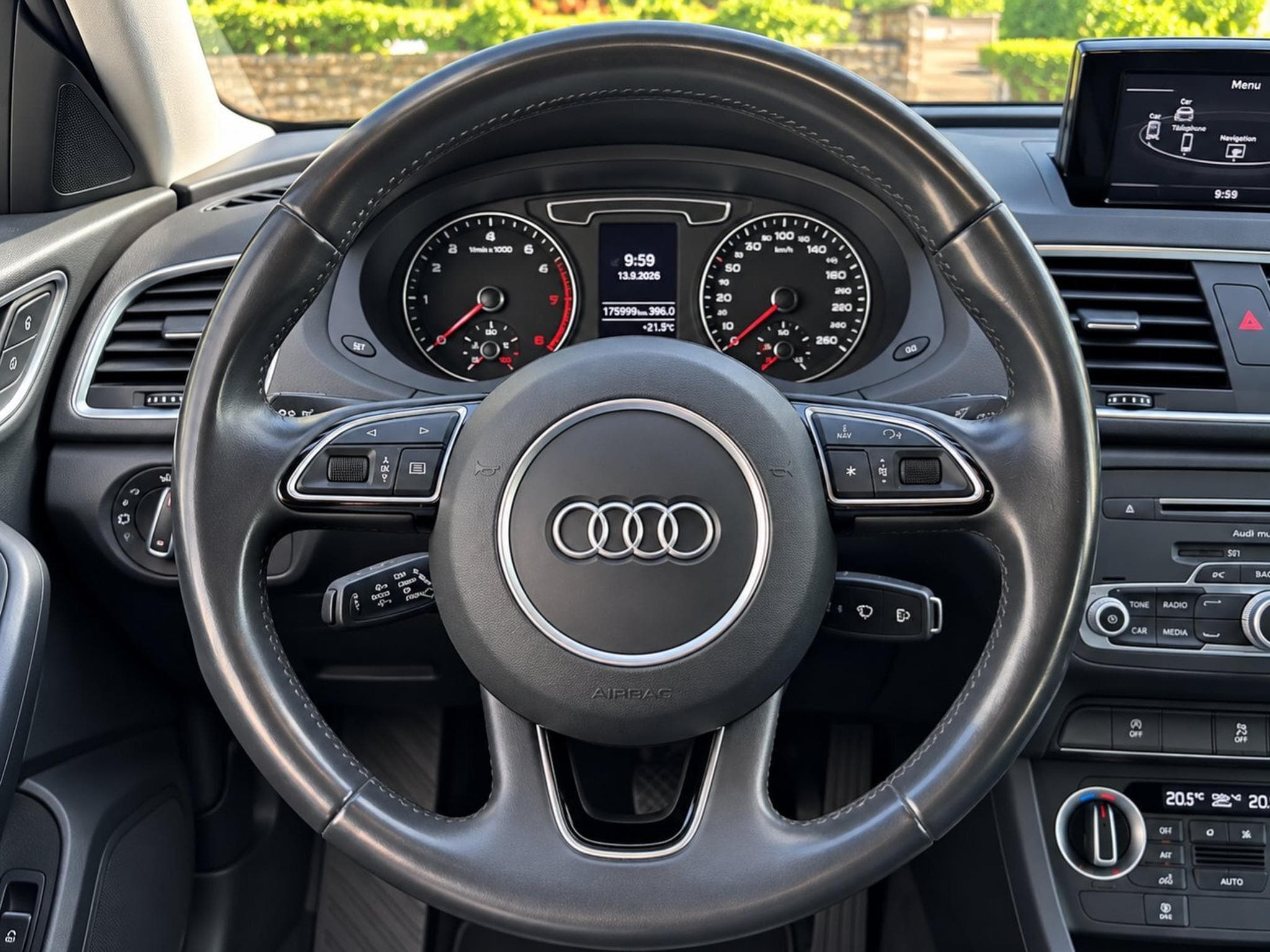 Audi Q3 Q3 Ambiente TDI 2.0 (2015) - Photo 7