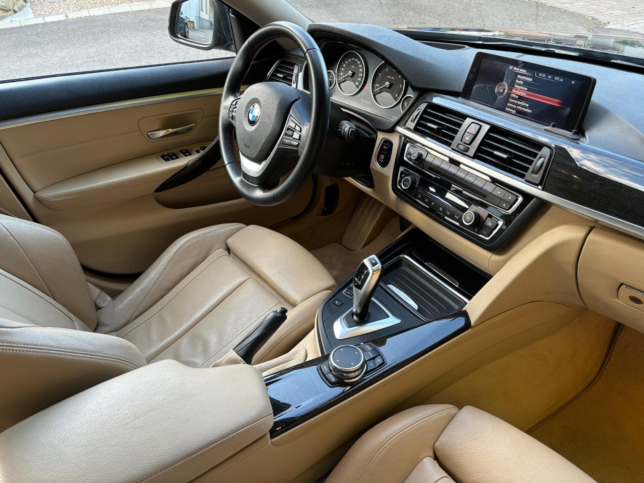 BMW 430 Gran Coupé d XDrive 258cv SportLine (2015) - Photo 5