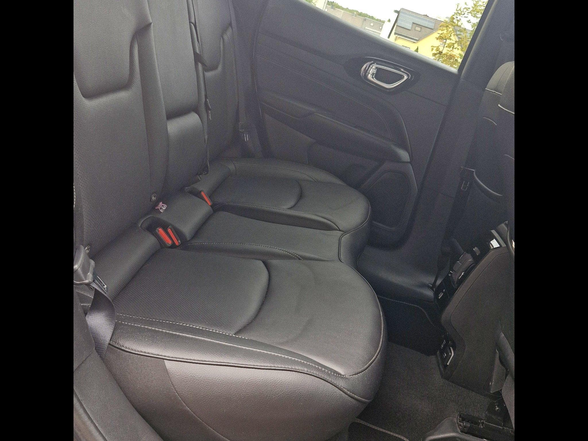 Jeep Compass 1.6 MJD 131 80th Anniv (2021) - Photo 10