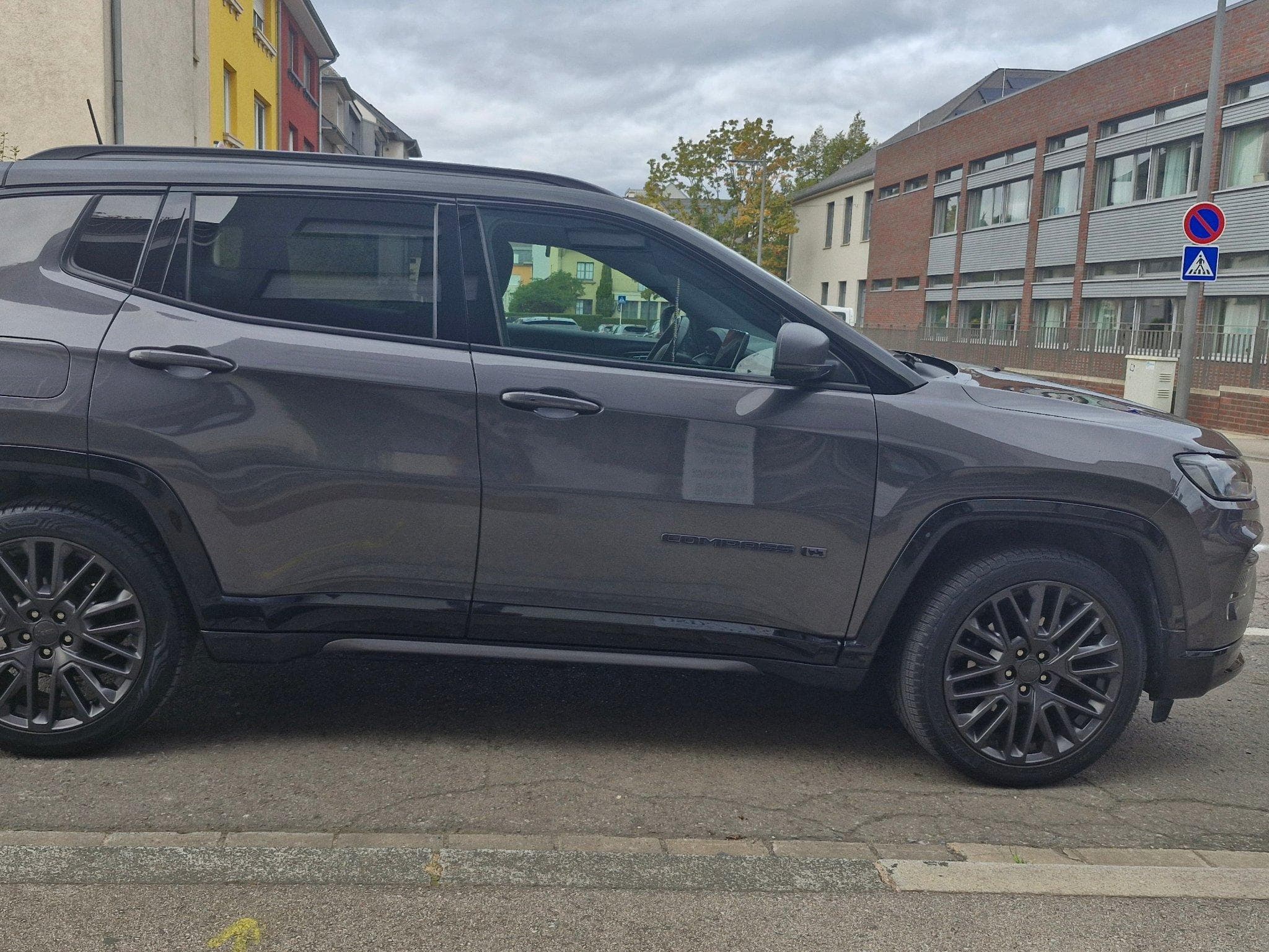 Jeep Compass 1.6 MJD 131 80th Anniv (2021) - Photo 3