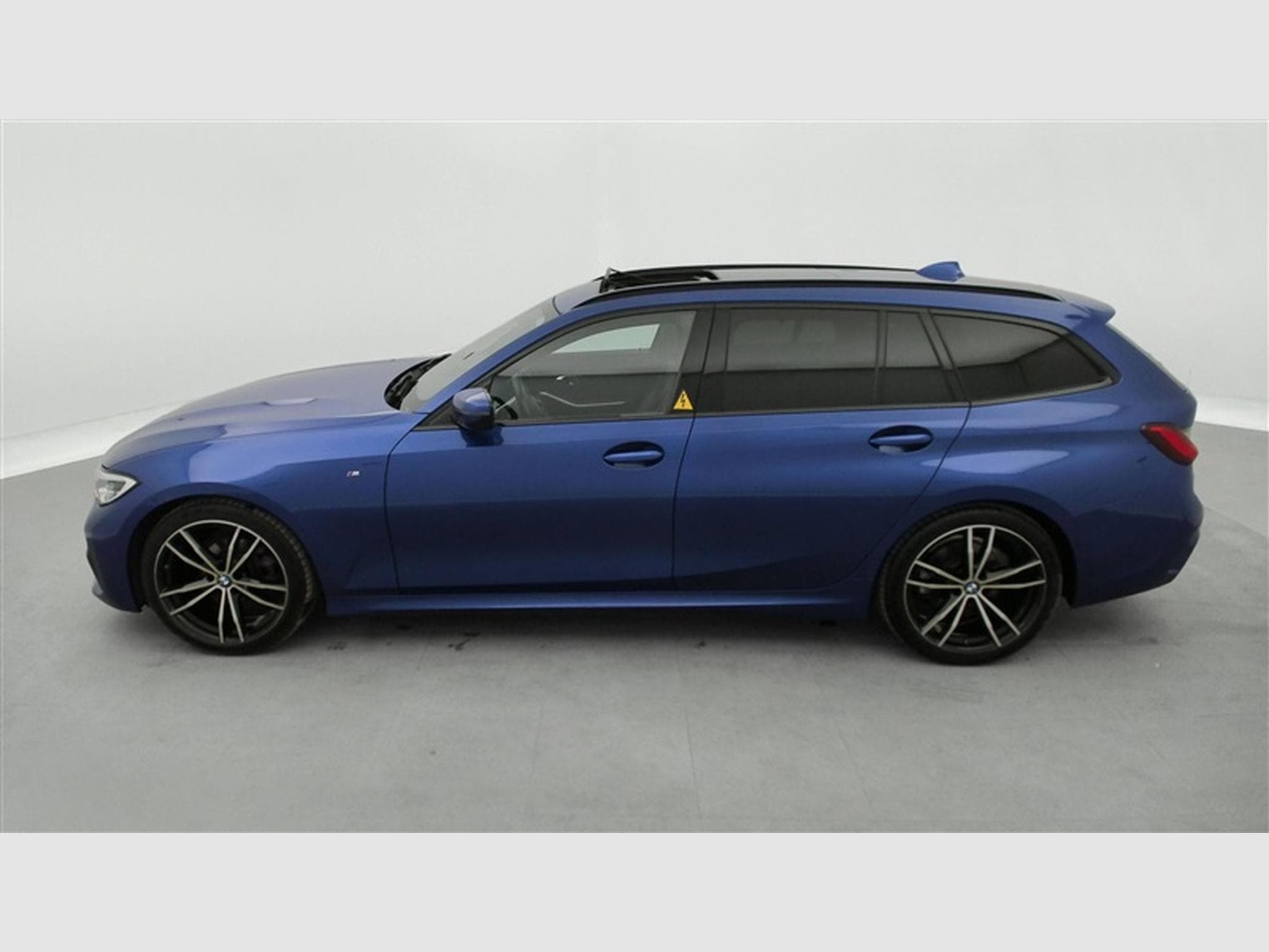 BMW 318 318 dA Touring Pack M Cuir / Navi / Led / Pano (2021) - Photo 3