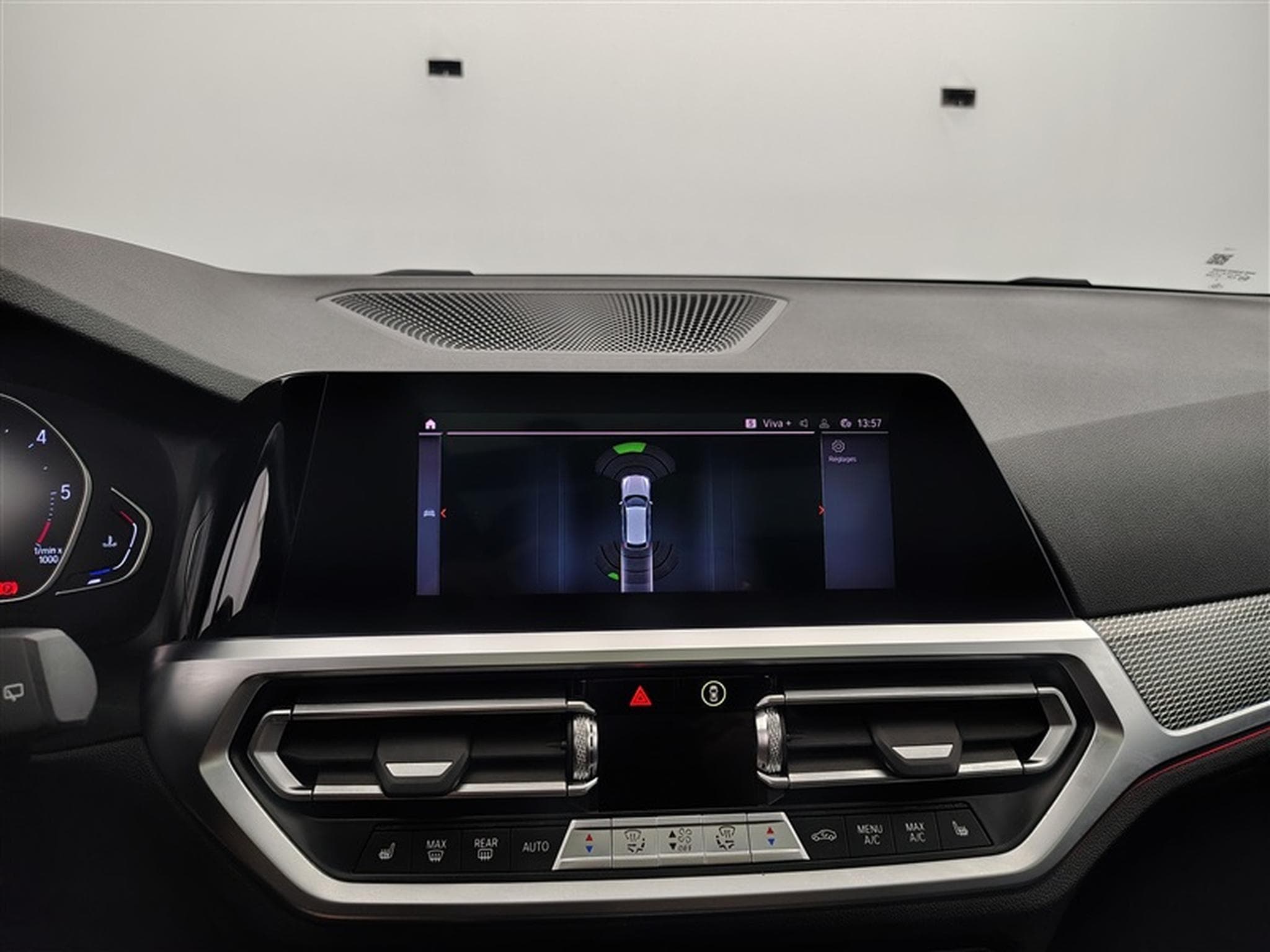 BMW 318 318 dA Touring Pack M Cuir / Navi / Led / Pano (2021) - Photo 18