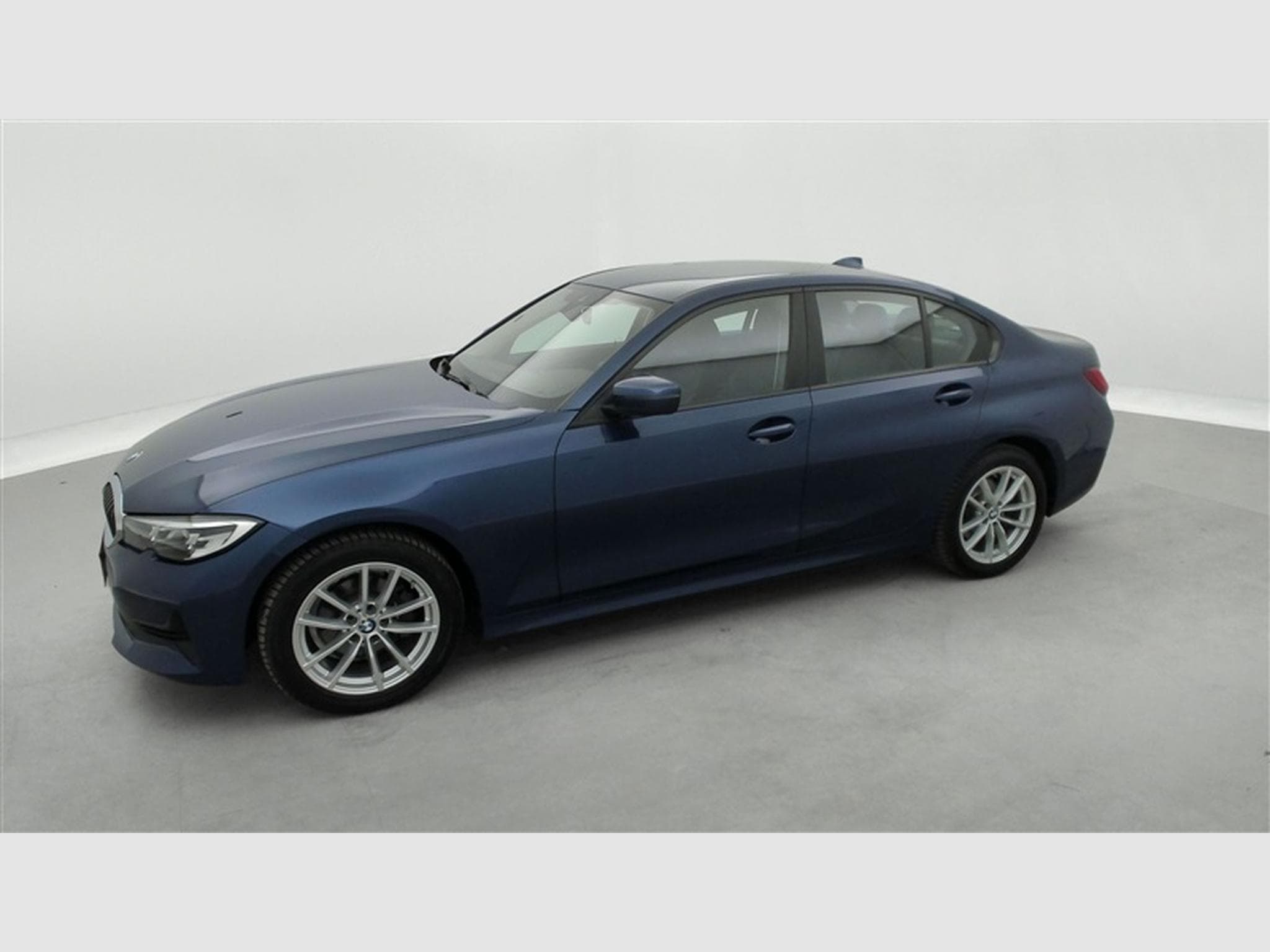 BMW 318 318 d Business CUIR/NAVI/FULL LED/JA/PDC AV AR (2022) - Photo 21