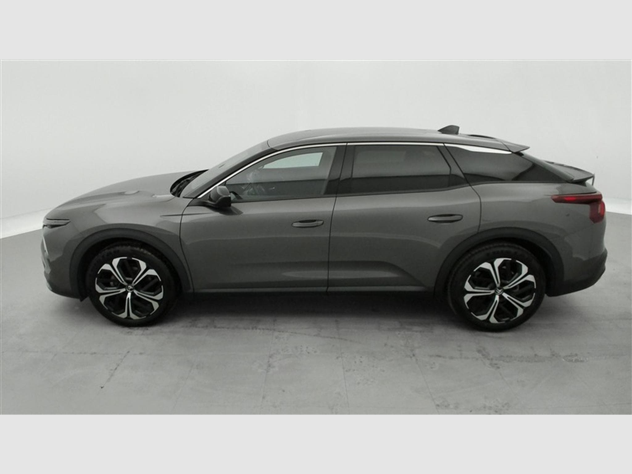 Citroën C5 X 1.2 PureTech 130cv EAT8 Plus NAVI / FULL LED / CUIR / JA 19" (2024) - Photo 3