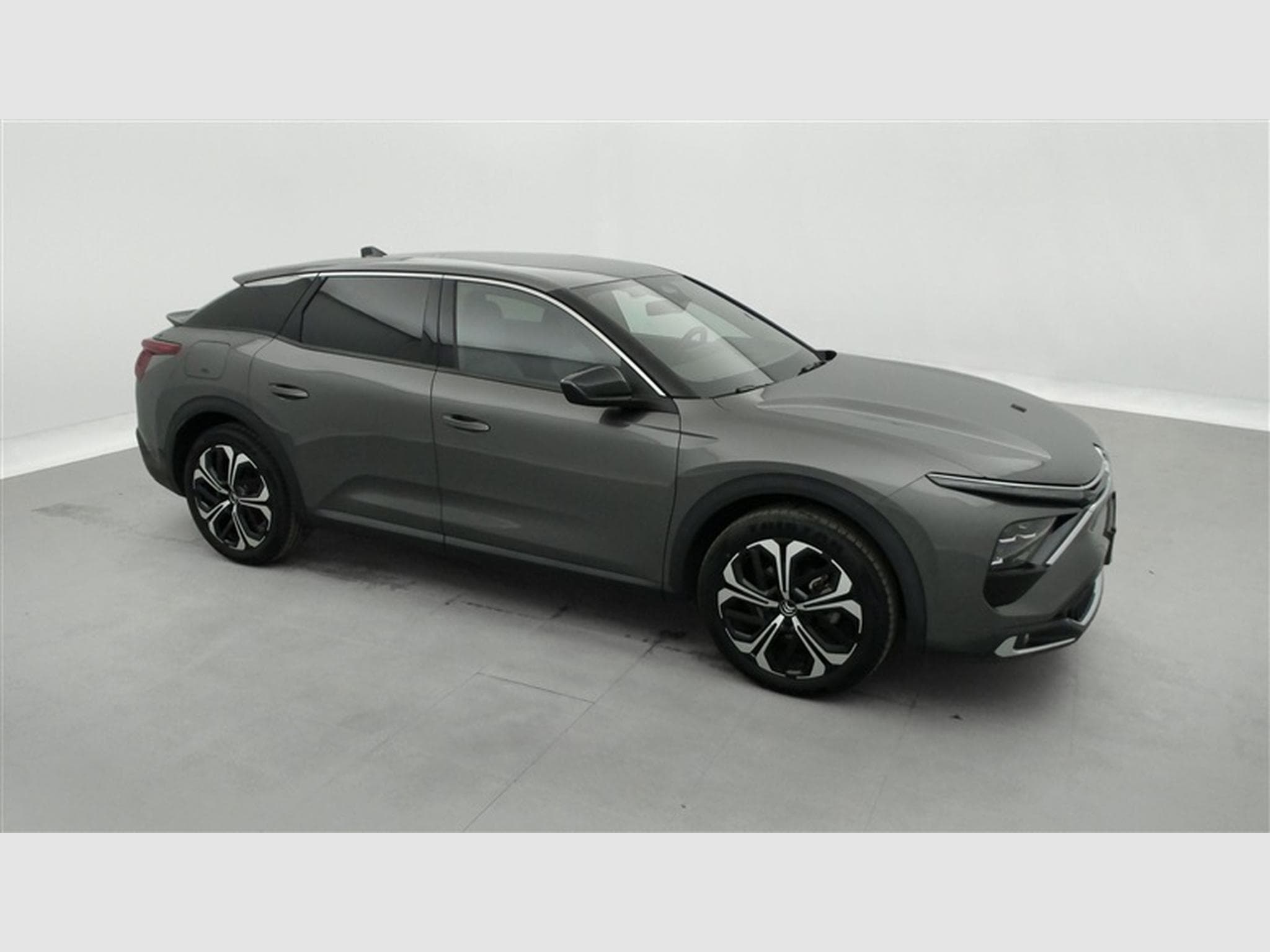 Citroën C5 X 1.2 PureTech 130cv EAT8 Plus NAVI / FULL LED / CUIR / JA 19" (2024) - Photo 22