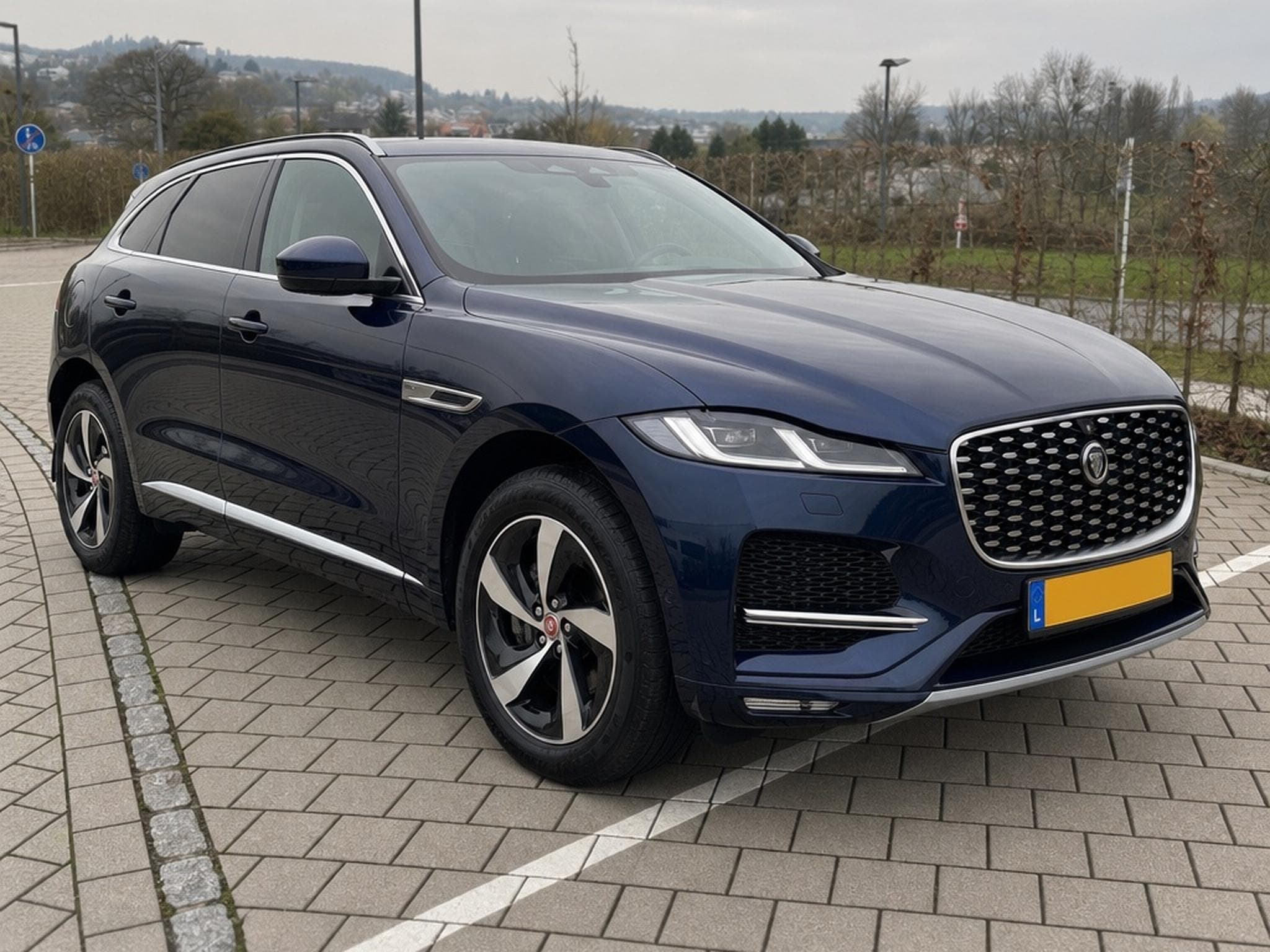 Jaguar F-Pace (2022) - Foto 1
