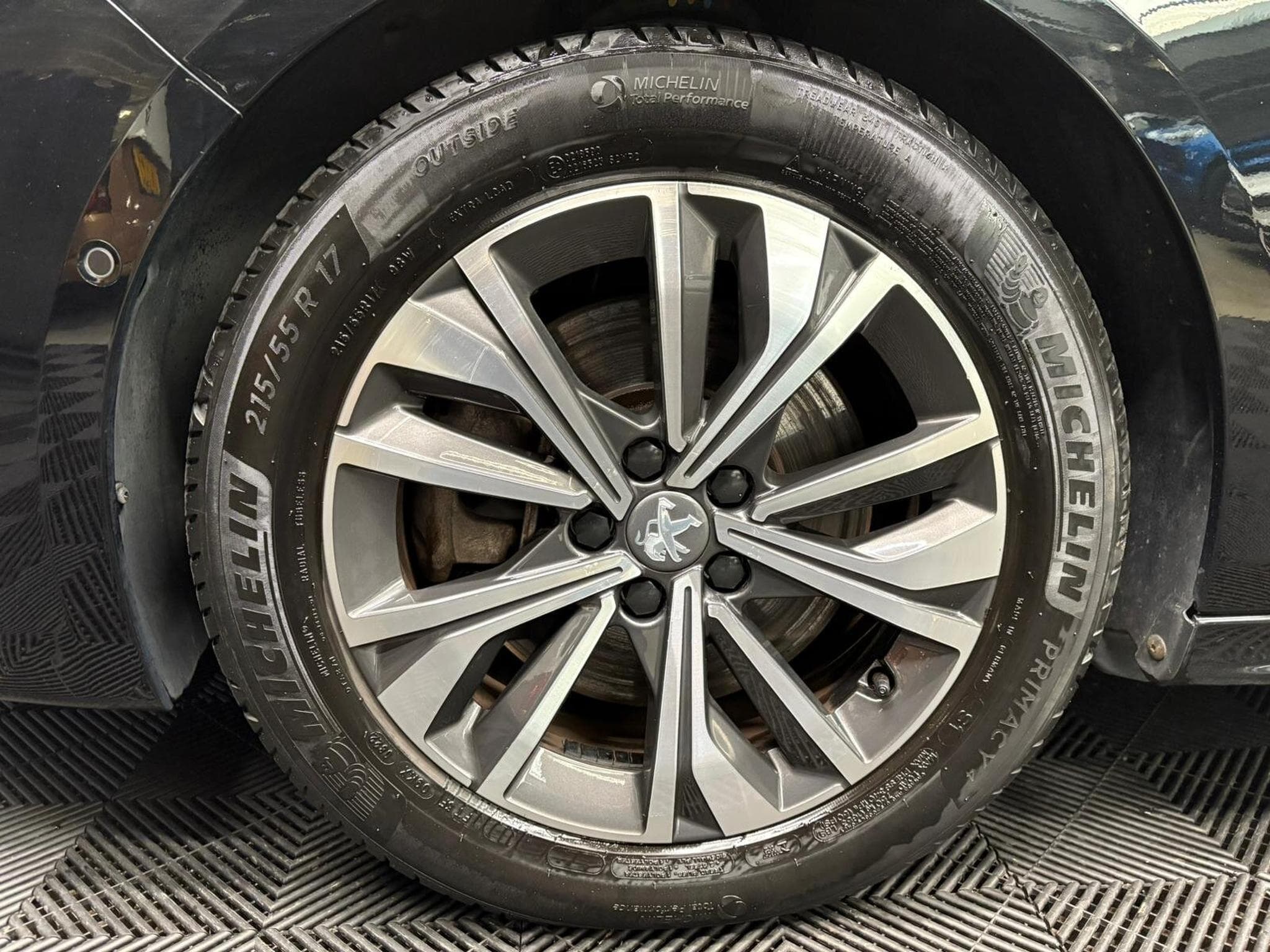 Peugeot 508 SW Allure Pack PHEV 225cv (2022) - Photo 8