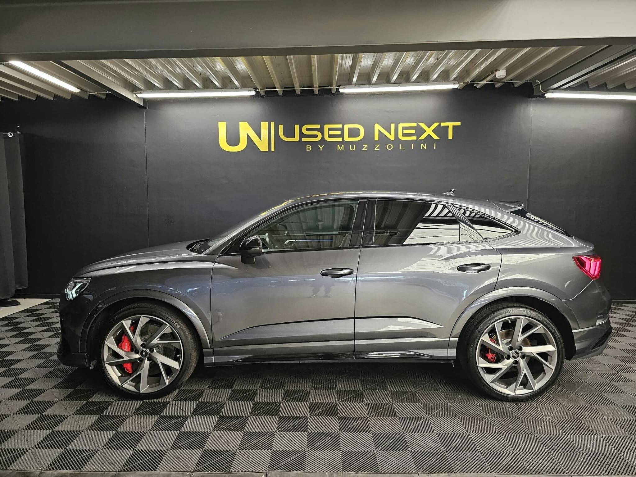 Audi RSQ3 Sportback 2.5 TFSI 400 cv Quattro S tronic (2023) - Photo 4