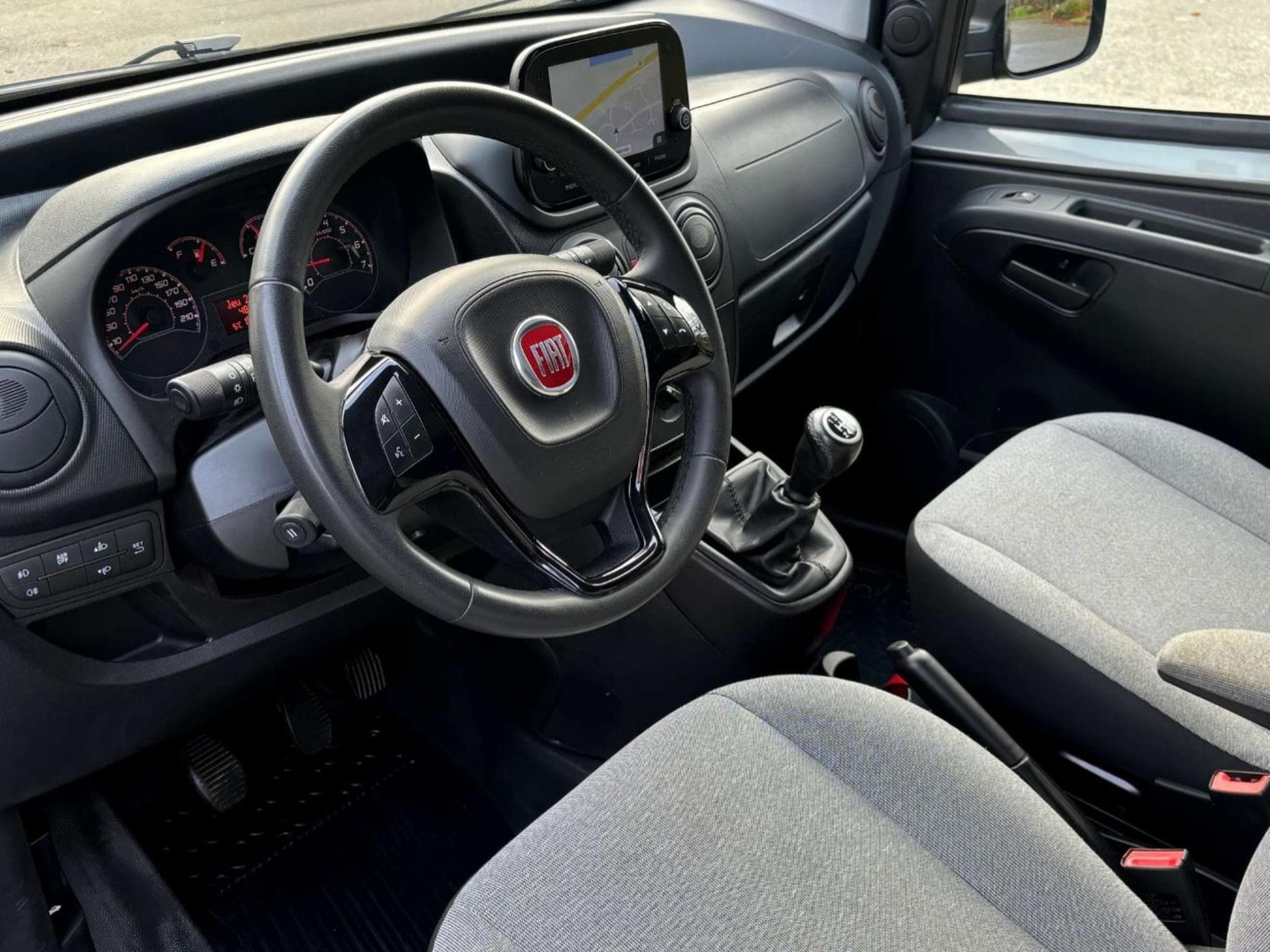 Fiat Fiorino 1.3 jtd (2020) - Photo 9