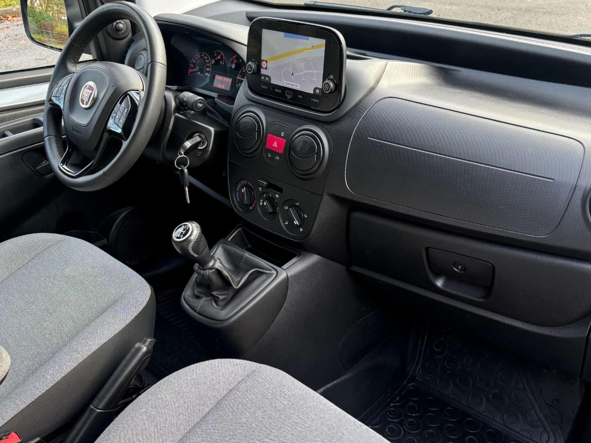 Fiat Fiorino 1.3 jtd (2020) - Photo 11