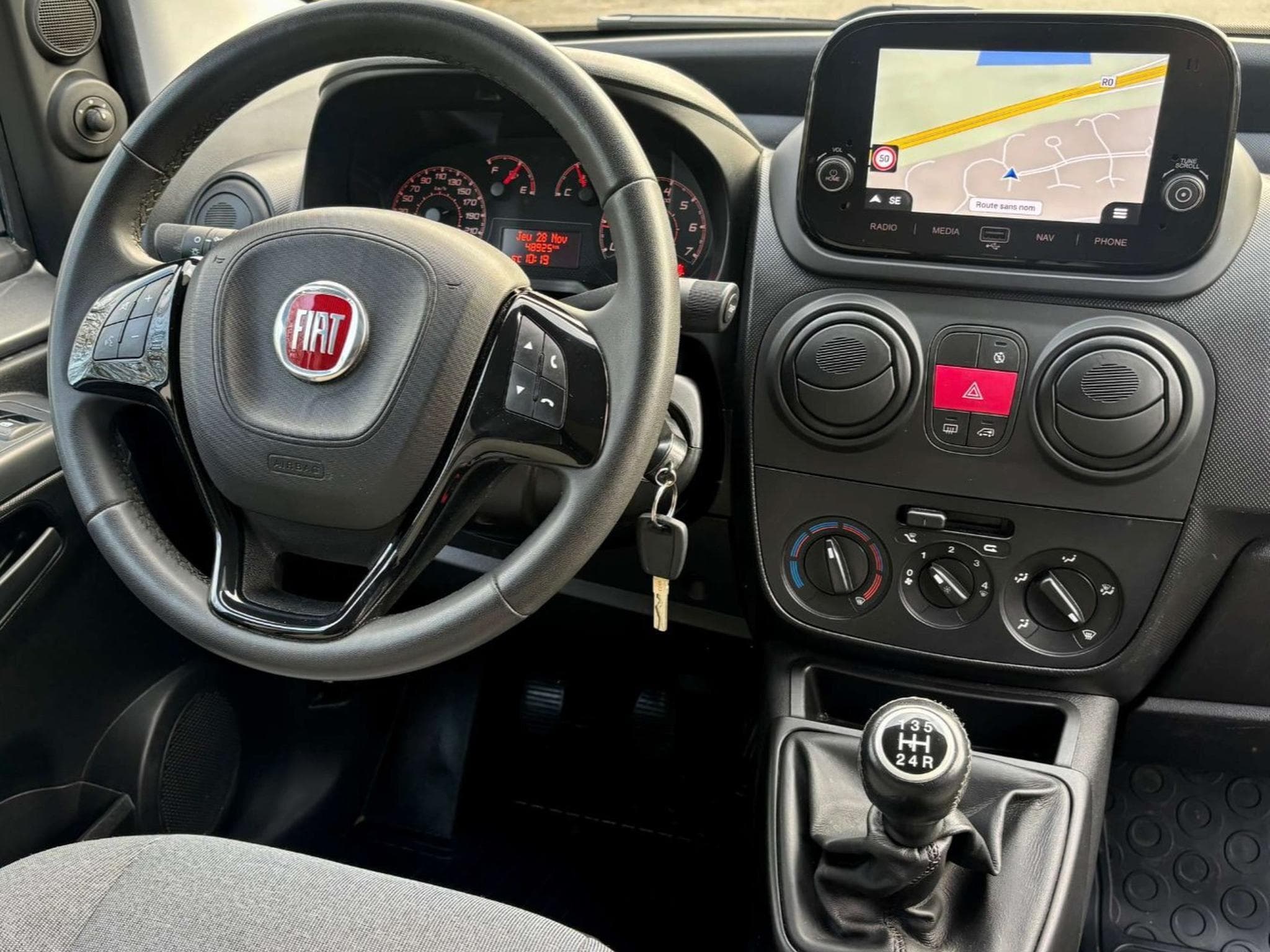 Fiat Fiorino 1.3 jtd (2020) - Photo 12