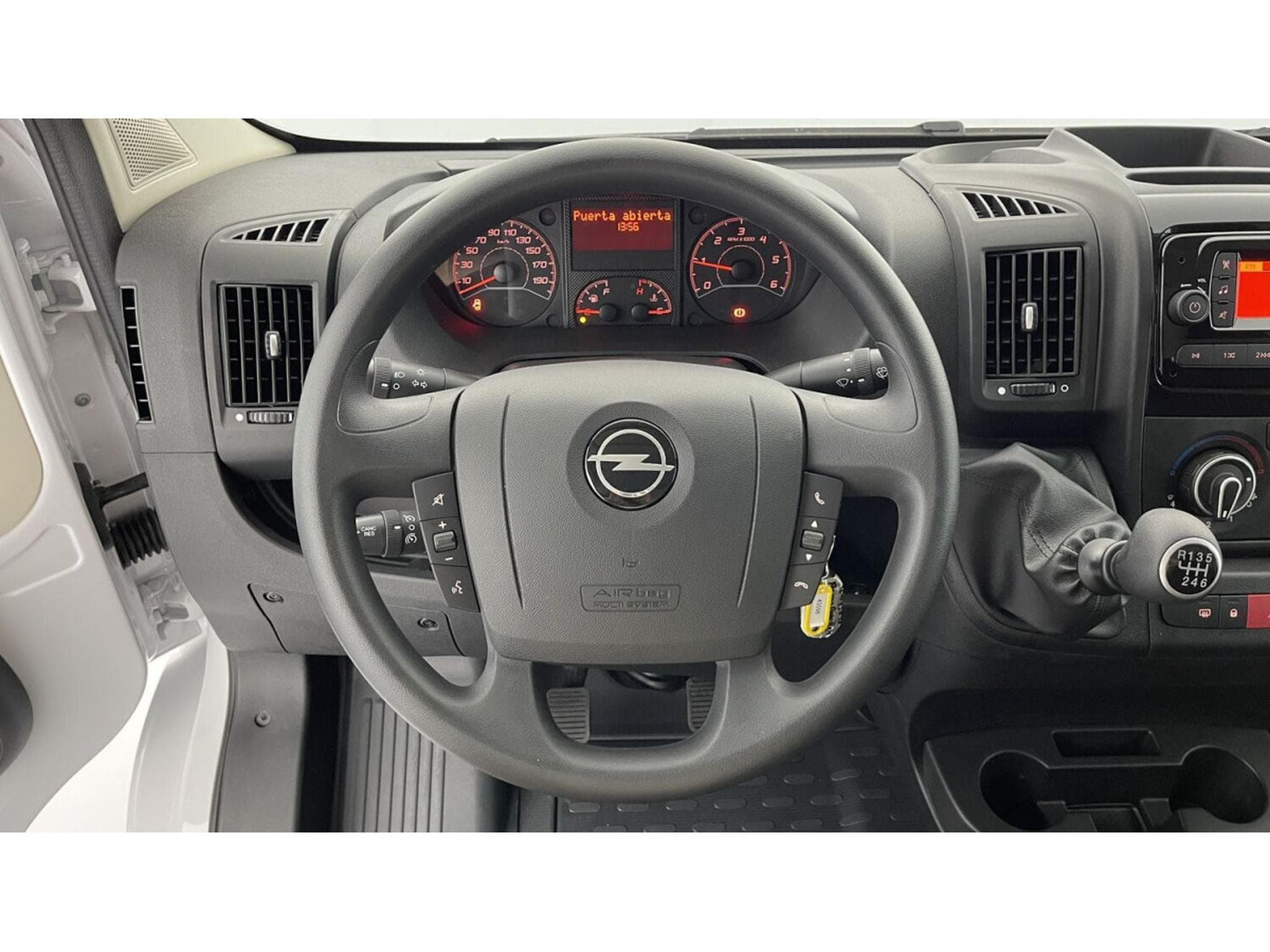 Opel Movano 2.2 BlueHDI 140 L2H2 (2026) - Photo 4
