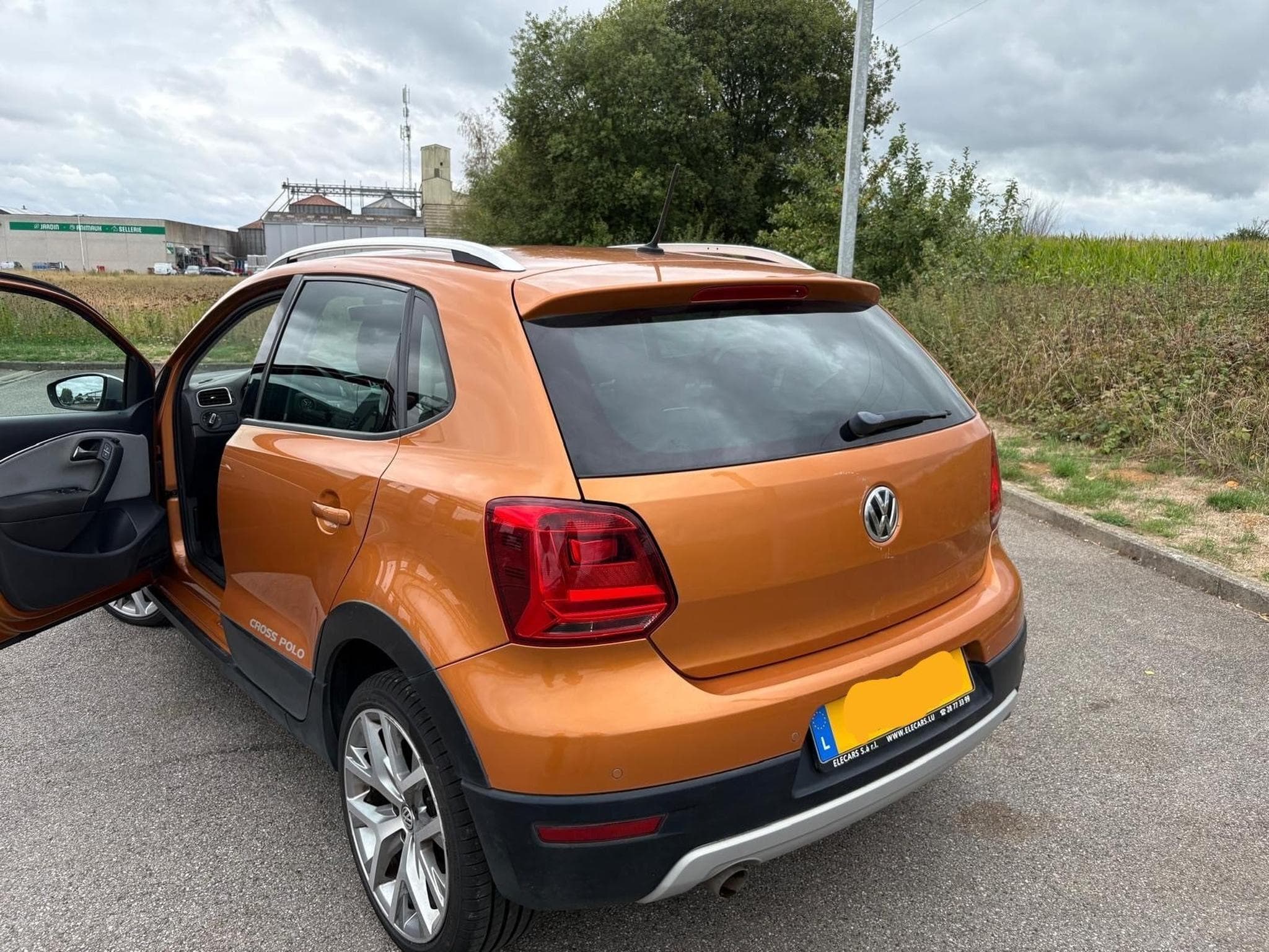 VW Polo Polo Cross 1.4 CR TDi BMT (2015) - Photo 2