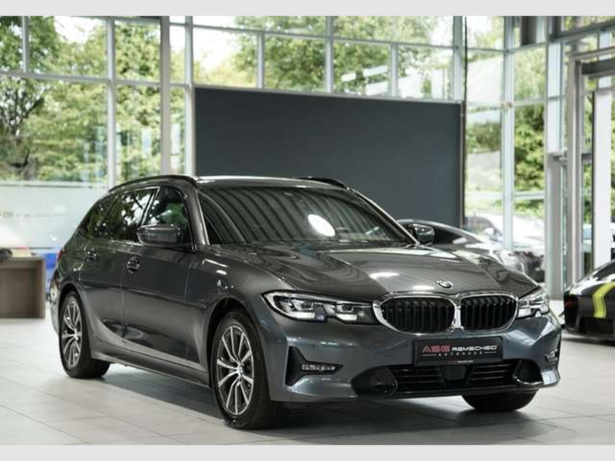 BMW 330 e Touring Sport Line *1.Hand *ACC *MwSt. * (2020) - Photo 5