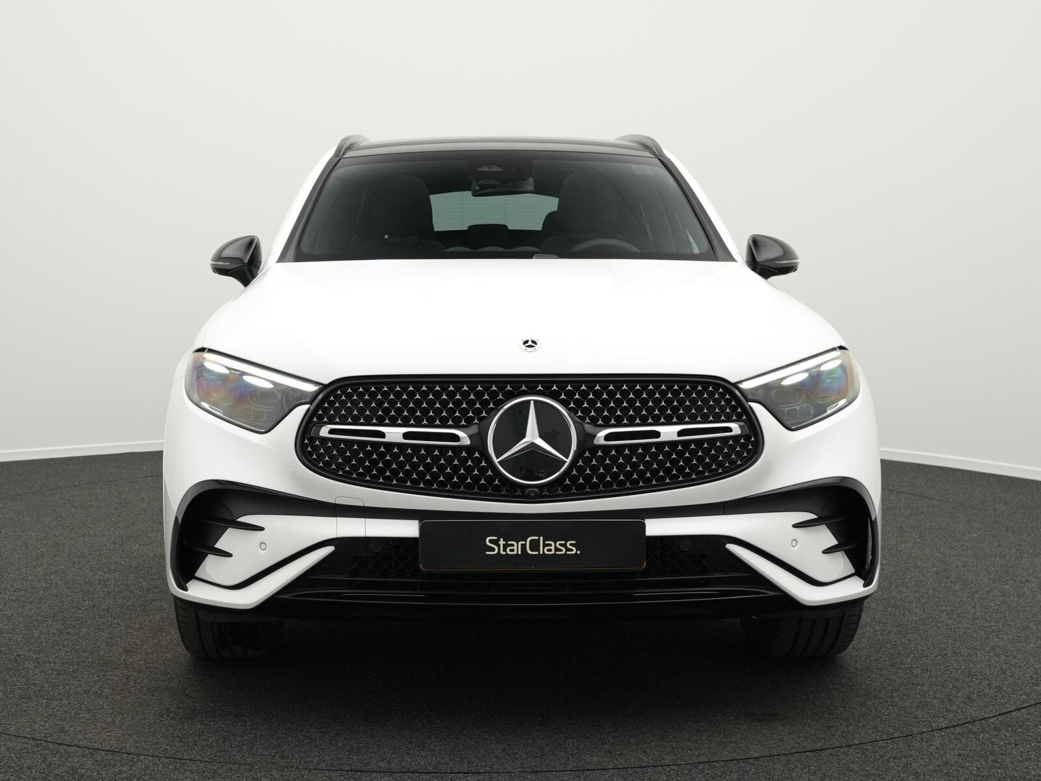 Mercedes GLC 220 d 4MATIC AMG-Line (2026) - Photo 2