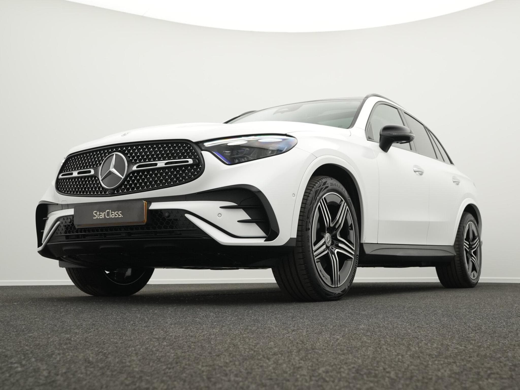 Mercedes GLC 220 d 4MATIC AMG-Line (2026) - Photo 10