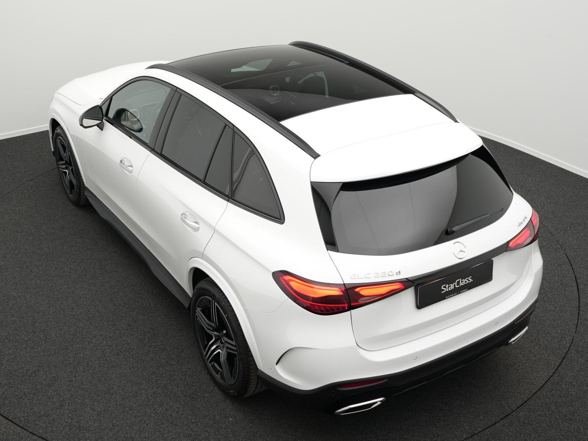 Mercedes GLC 220 d 4MATIC AMG-Line (2026) - Photo 13