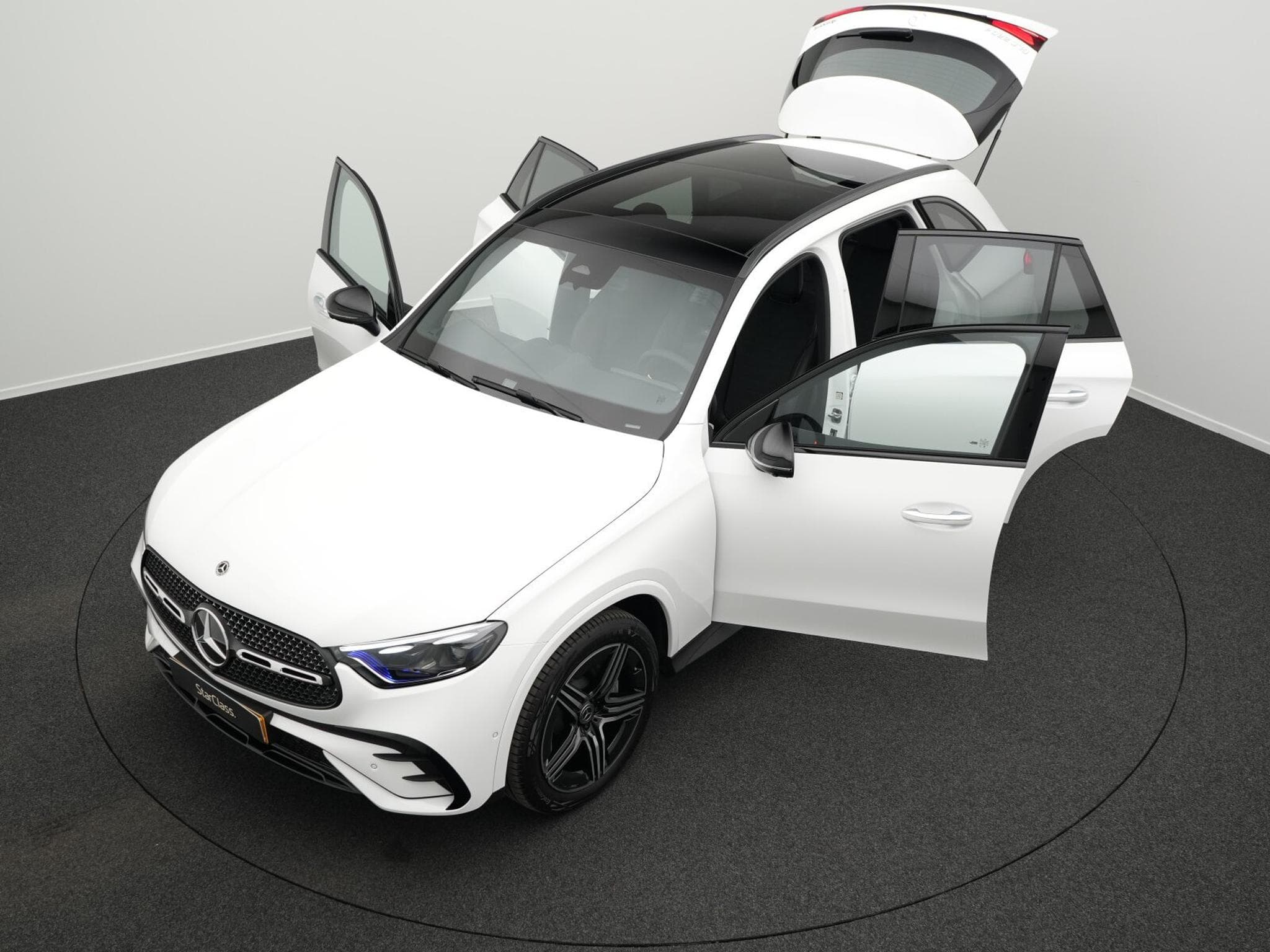 Mercedes GLC 220 d 4MATIC AMG-Line (2026) - Photo 14