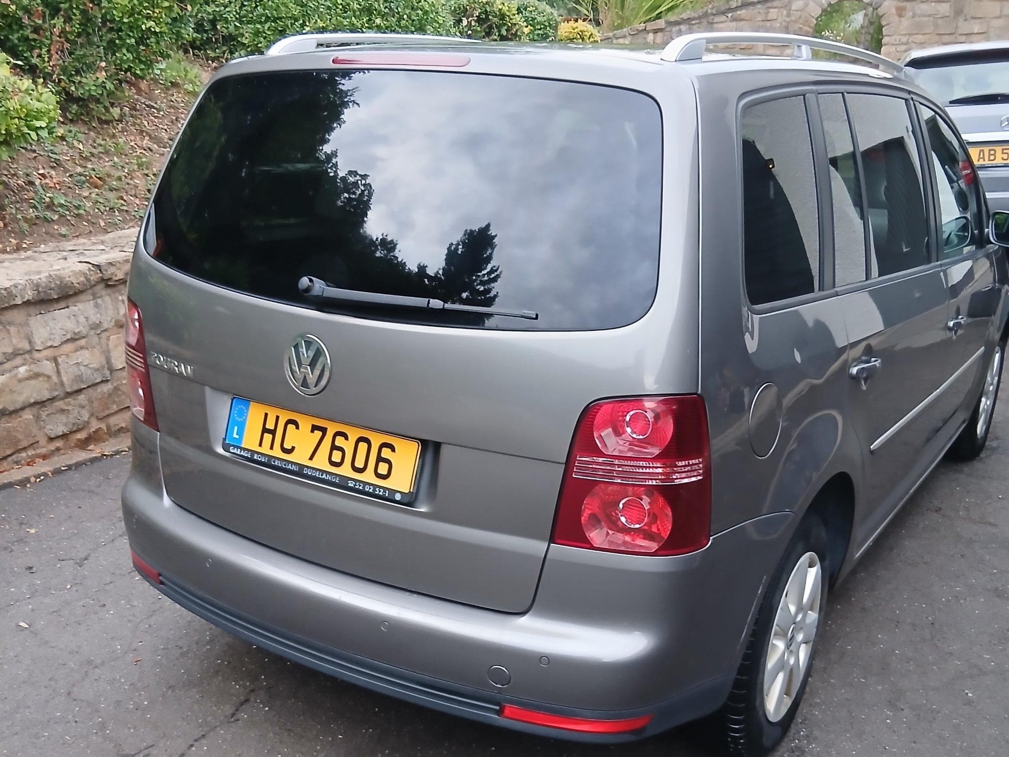 VW Touran 2,0Tdi Highline (2007) - Photo 1