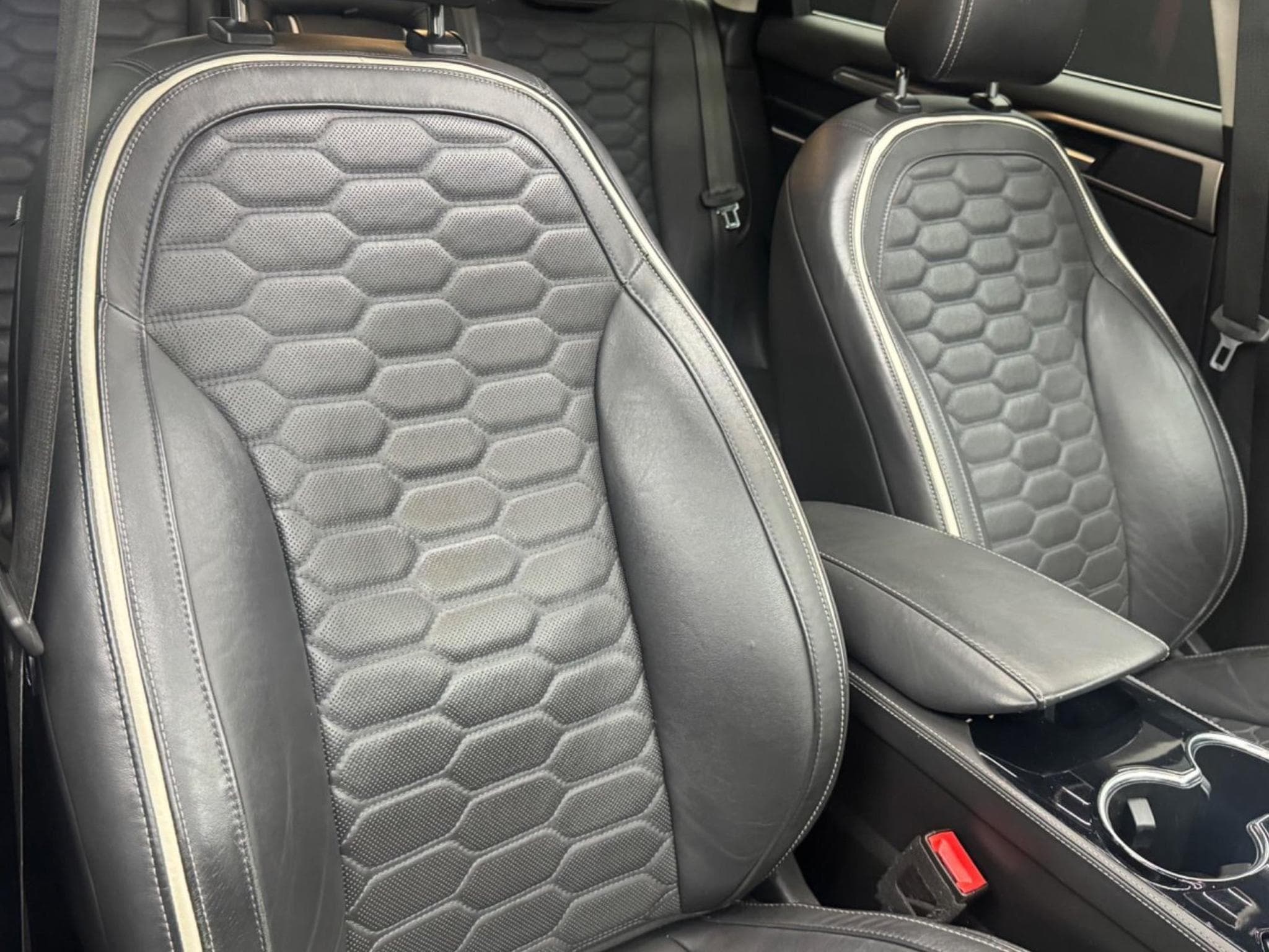 Ford Mondeo Vignale (2016) - Photo 2