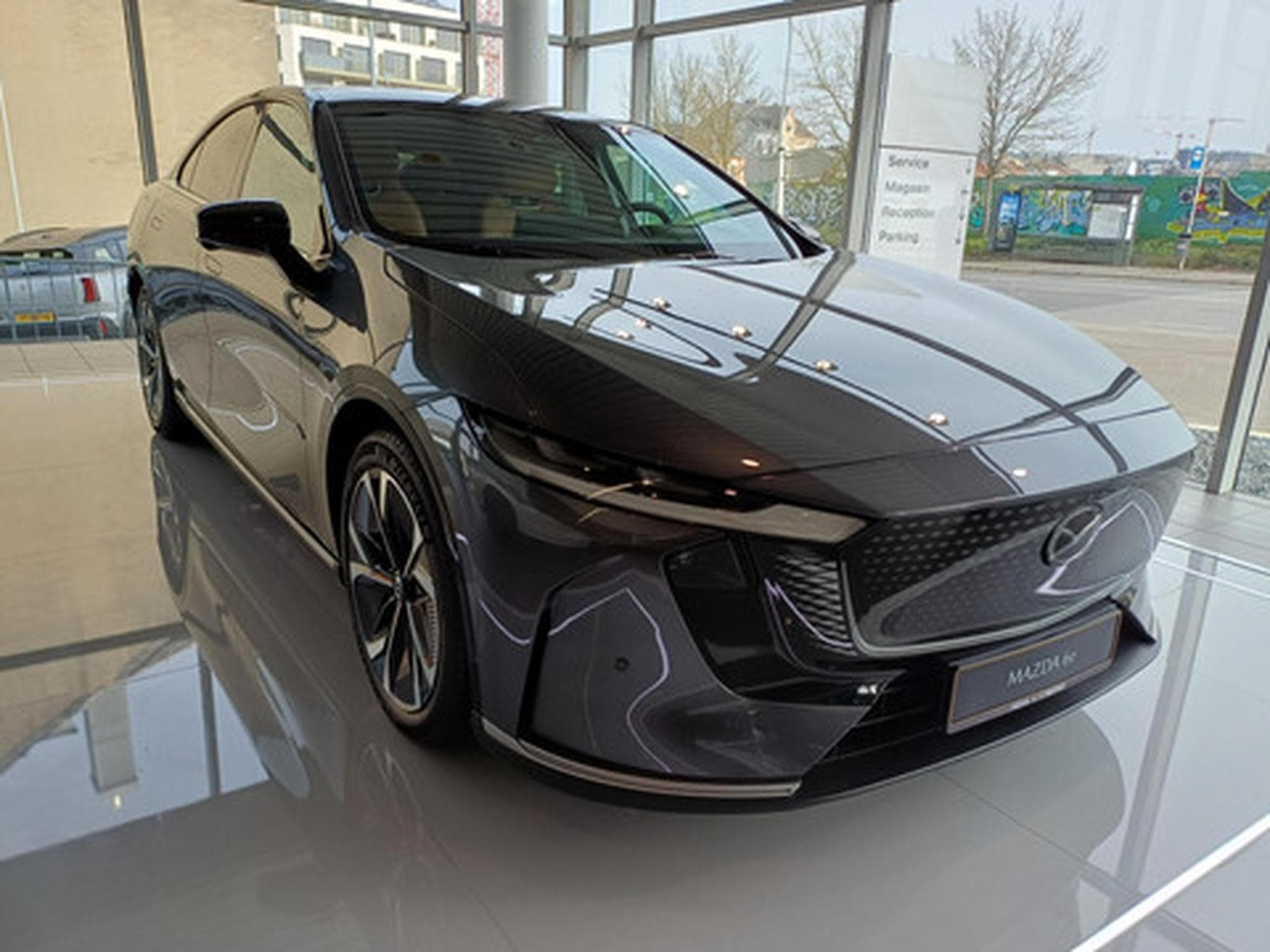 Mazda 6 6e BEV 68.8 kWh 190kW Takumi (2025) - Photo 2