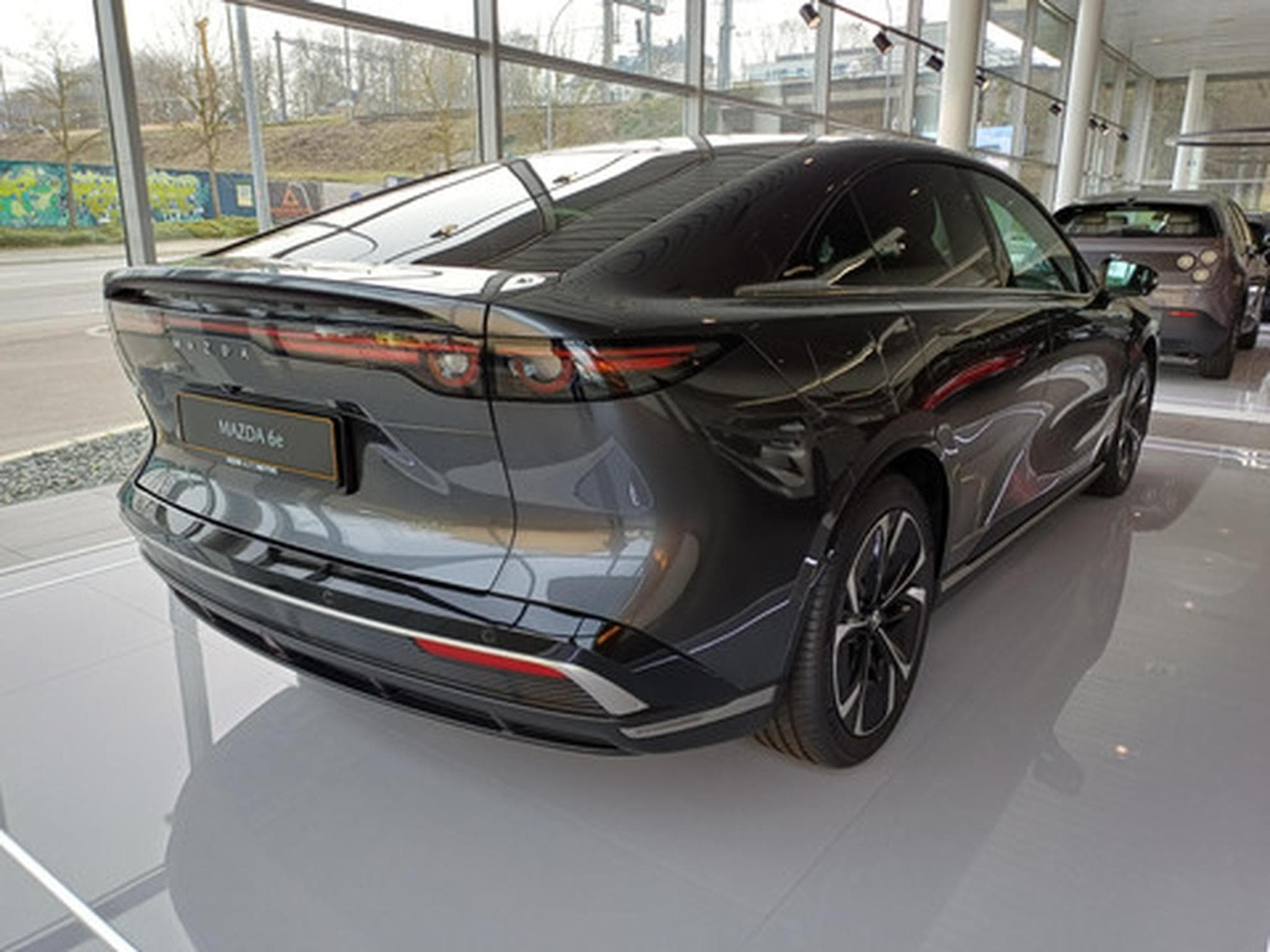 Mazda 6 6e BEV 68.8 kWh 190kW Takumi (2025) - Photo 4