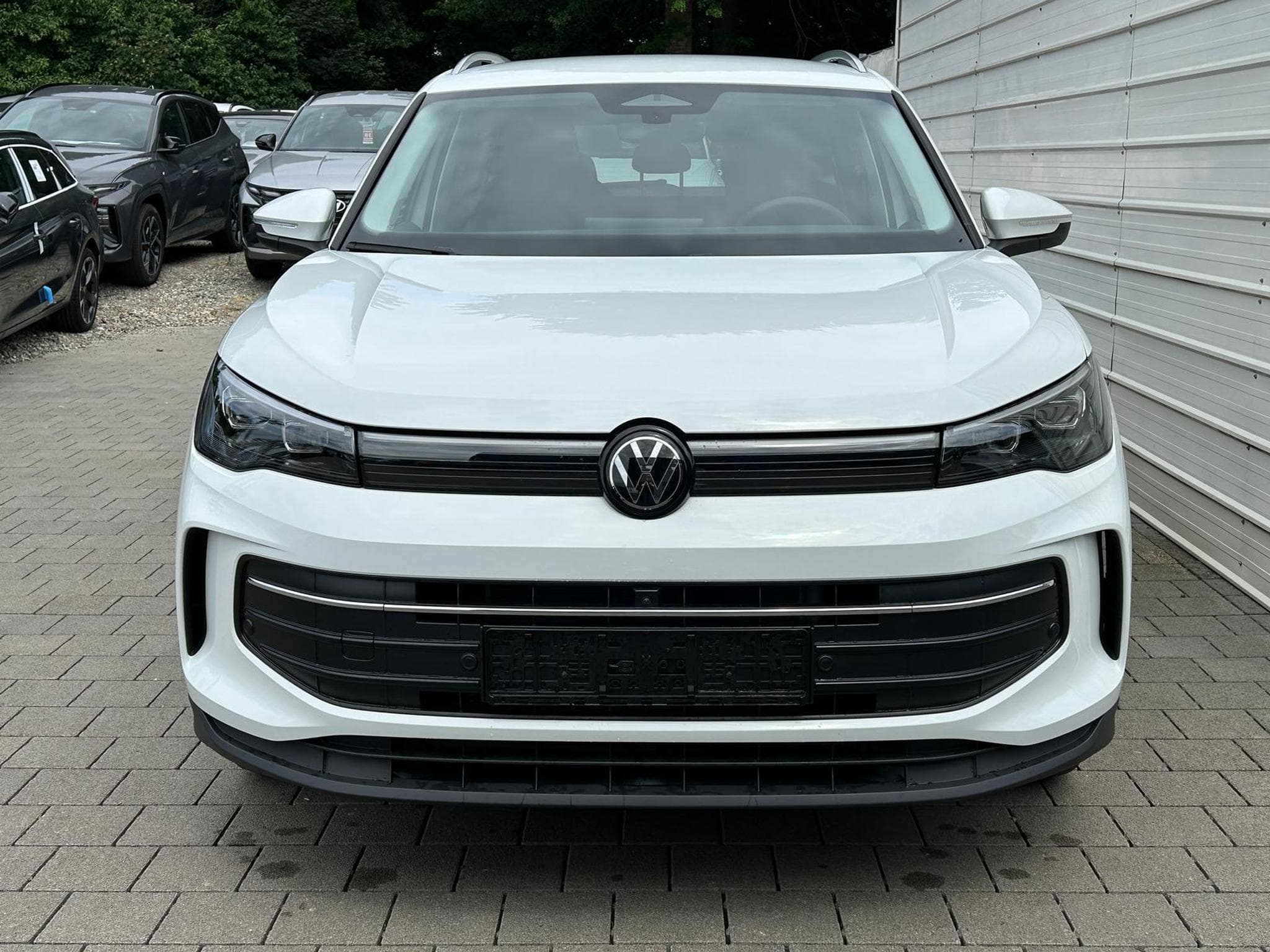 VW Tiguan Prime (2026) - Photo 2