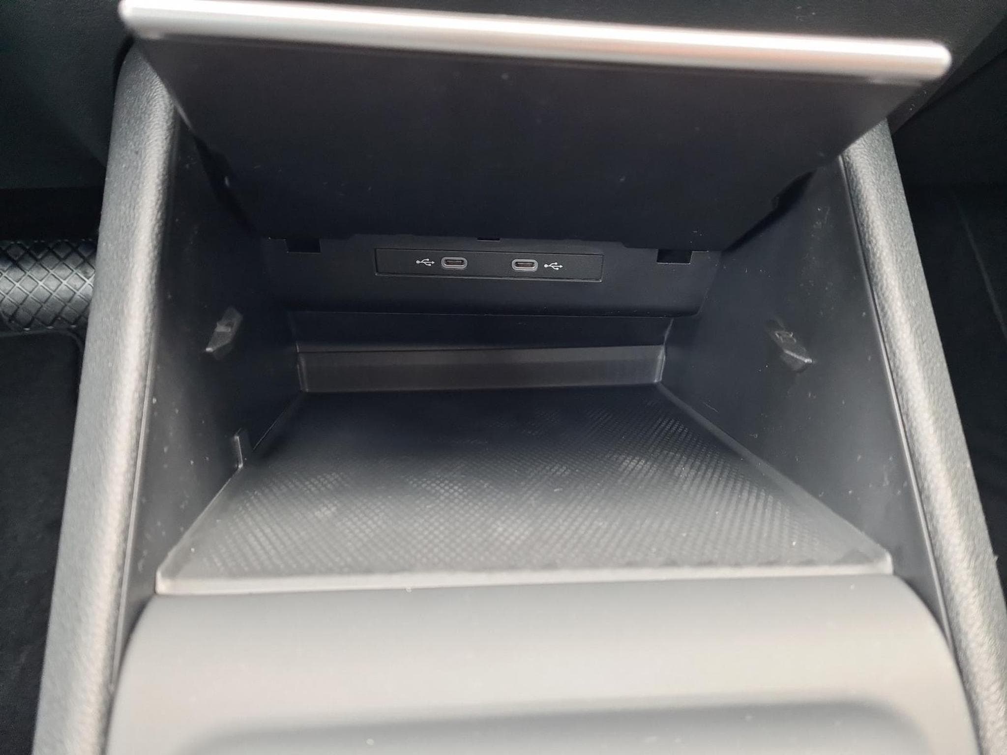 VW Tiguan 1.5 eTSI 110 kW Trend (2026) - Photo 25