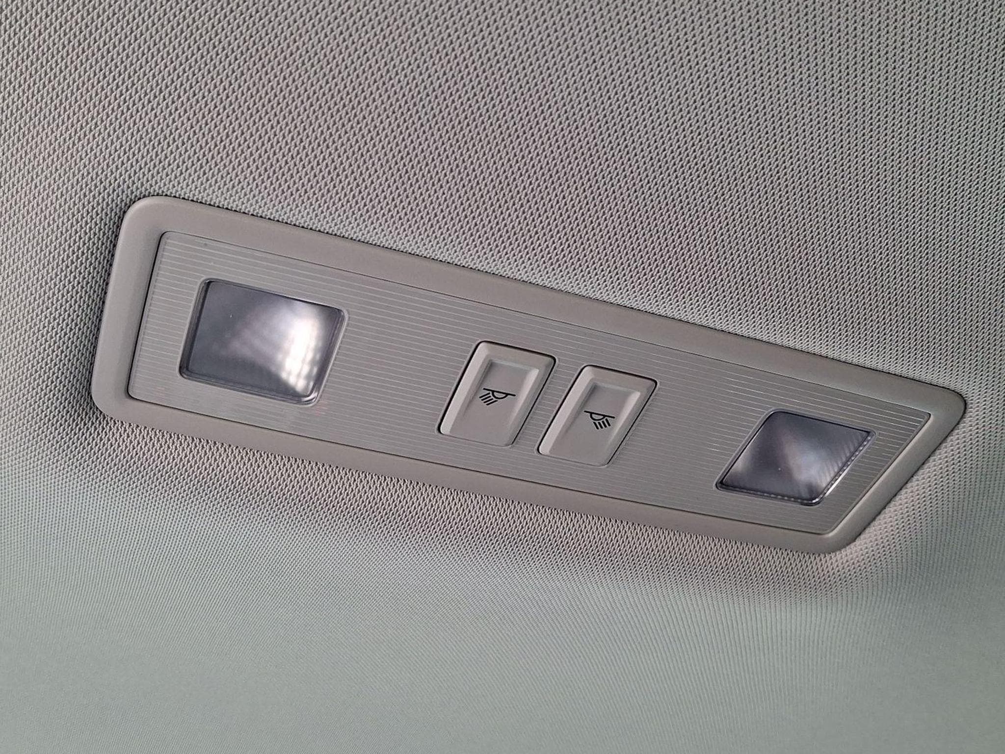 VW T-Cross Limited Life AHK (2026) - Photo 23