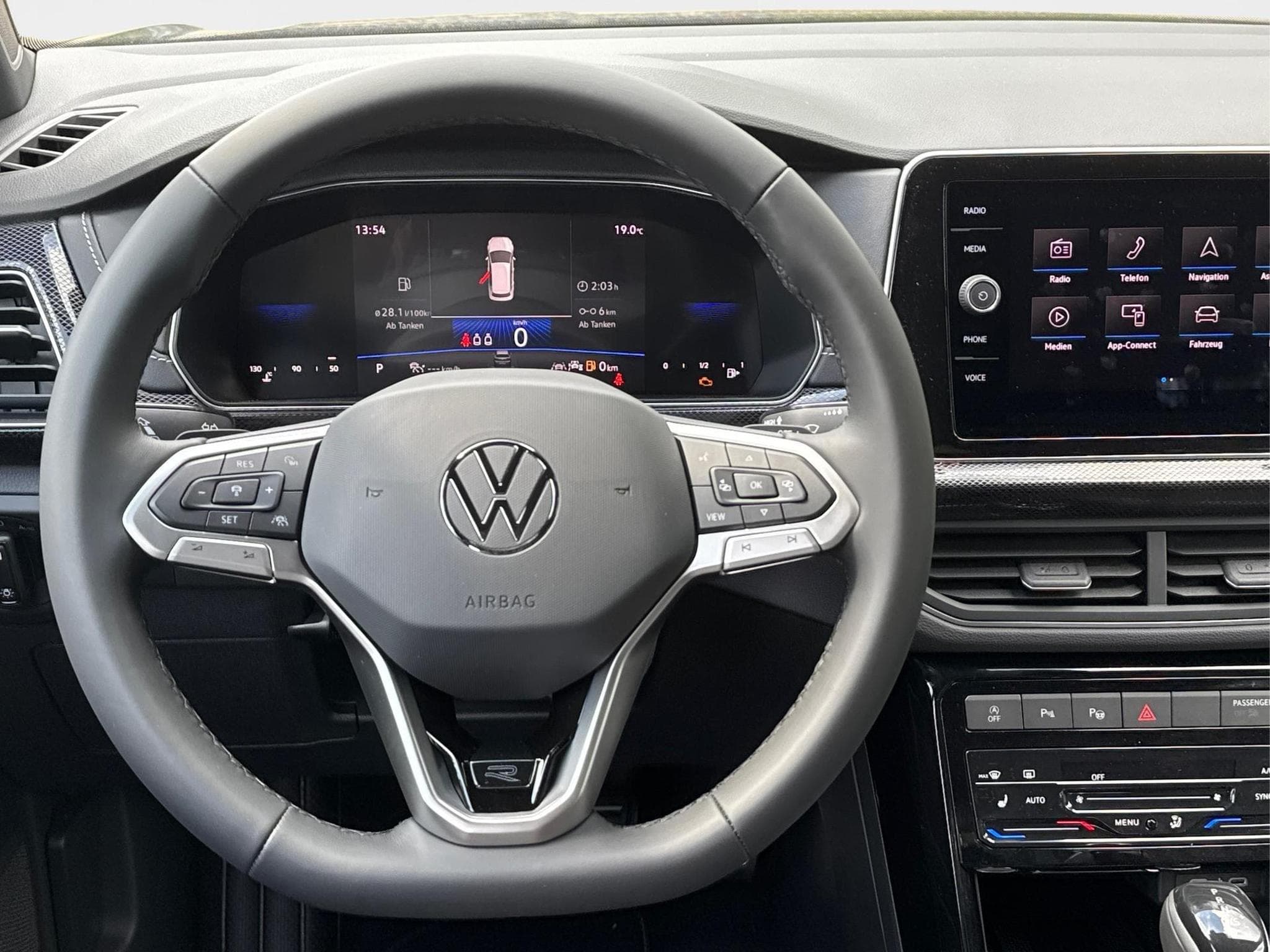 VW T-Cross R-Line Limited (2026) - Photo 7