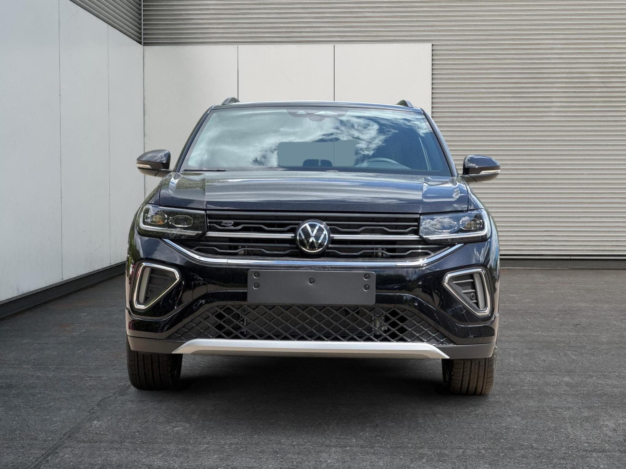 VW T-Cross R-Line Limited (2026) - Photo 5