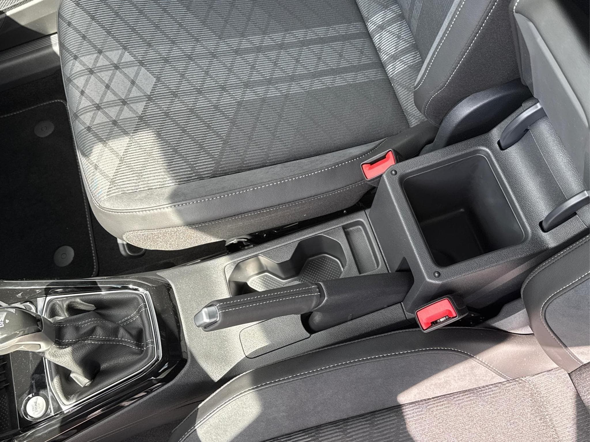 VW T-Cross R-Line Limited (2026) - Photo 15