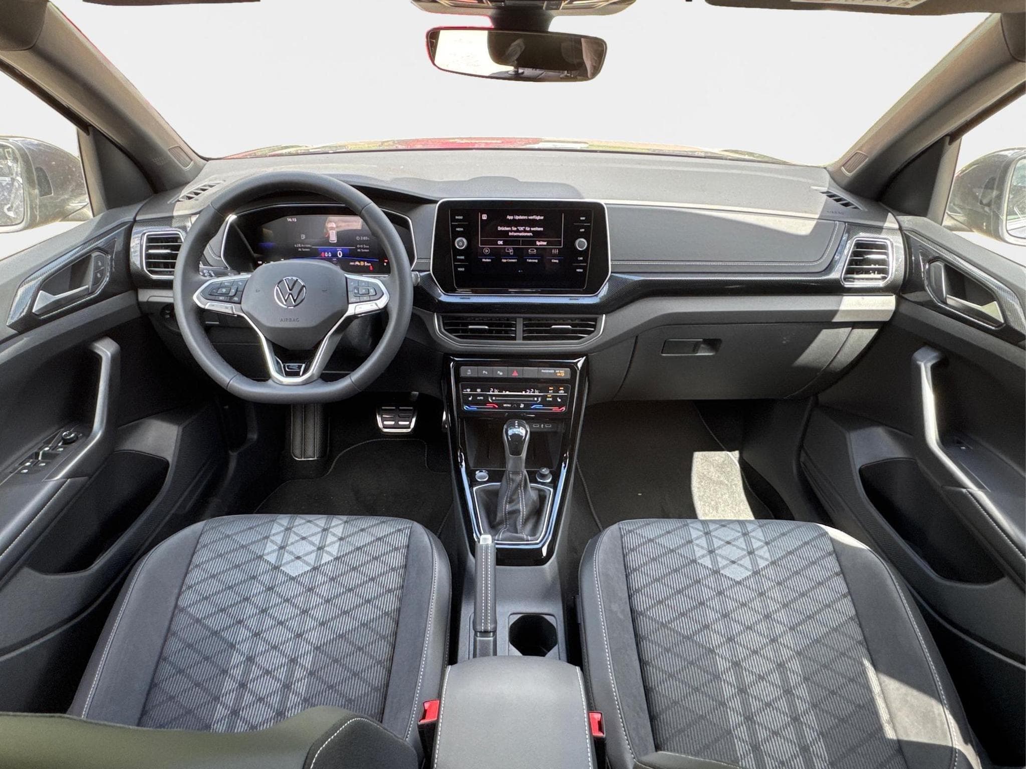 VW T-Cross R-Line Limited (2026) - Photo 7