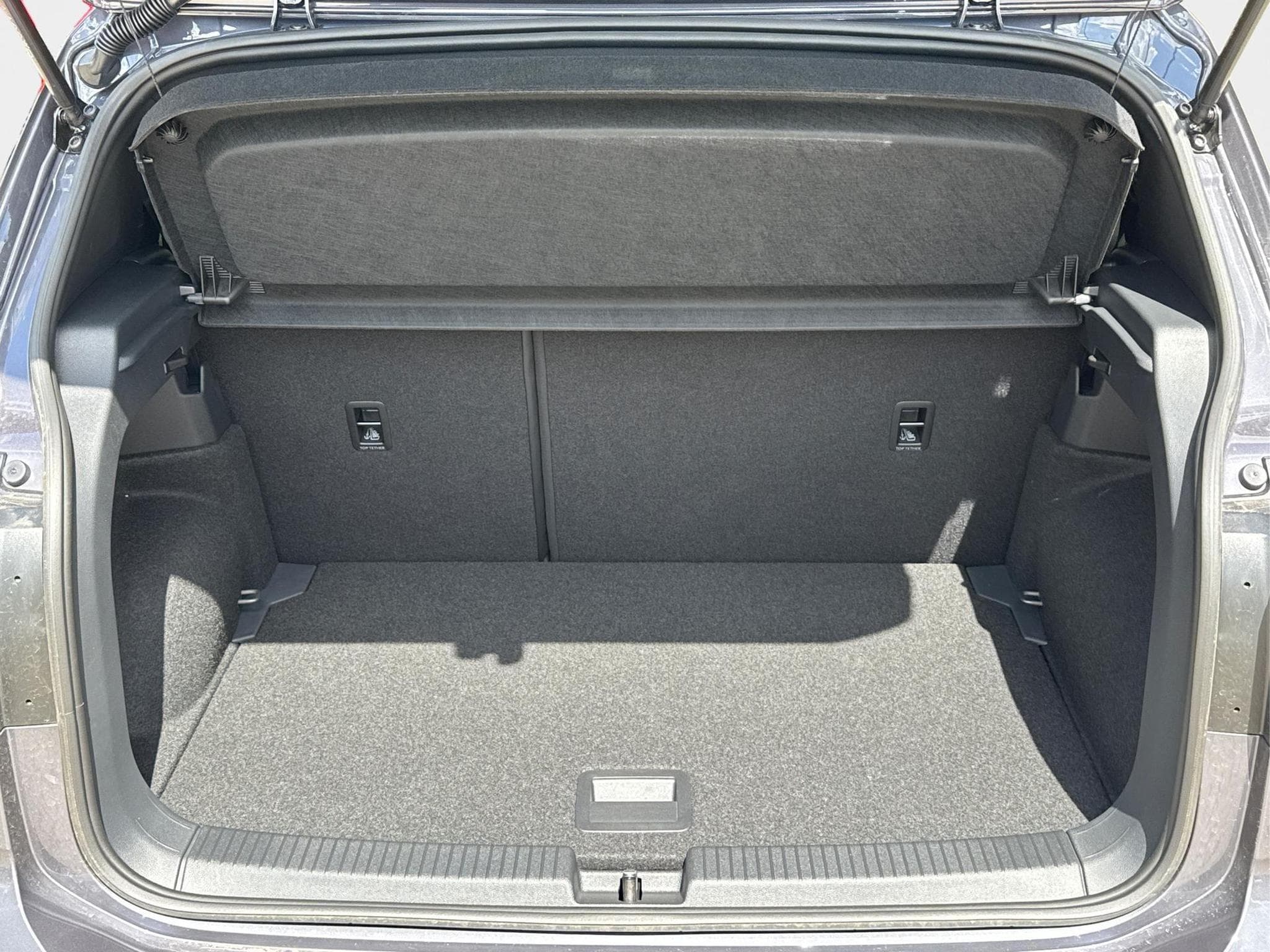 VW T-Cross R-Line Limited (2026) - Photo 11