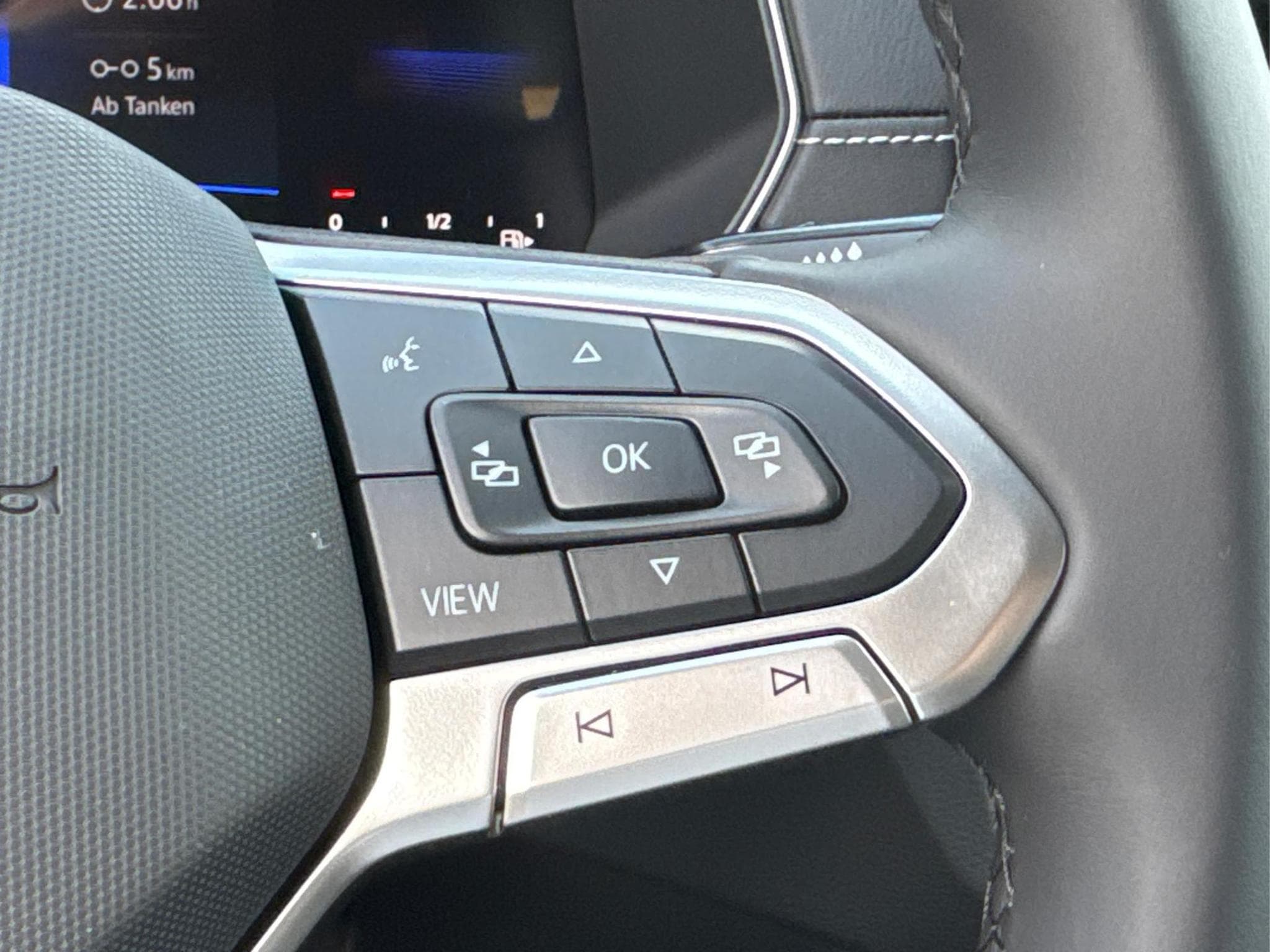 VW T-Cross R-Line Limited (2026) - Photo 24