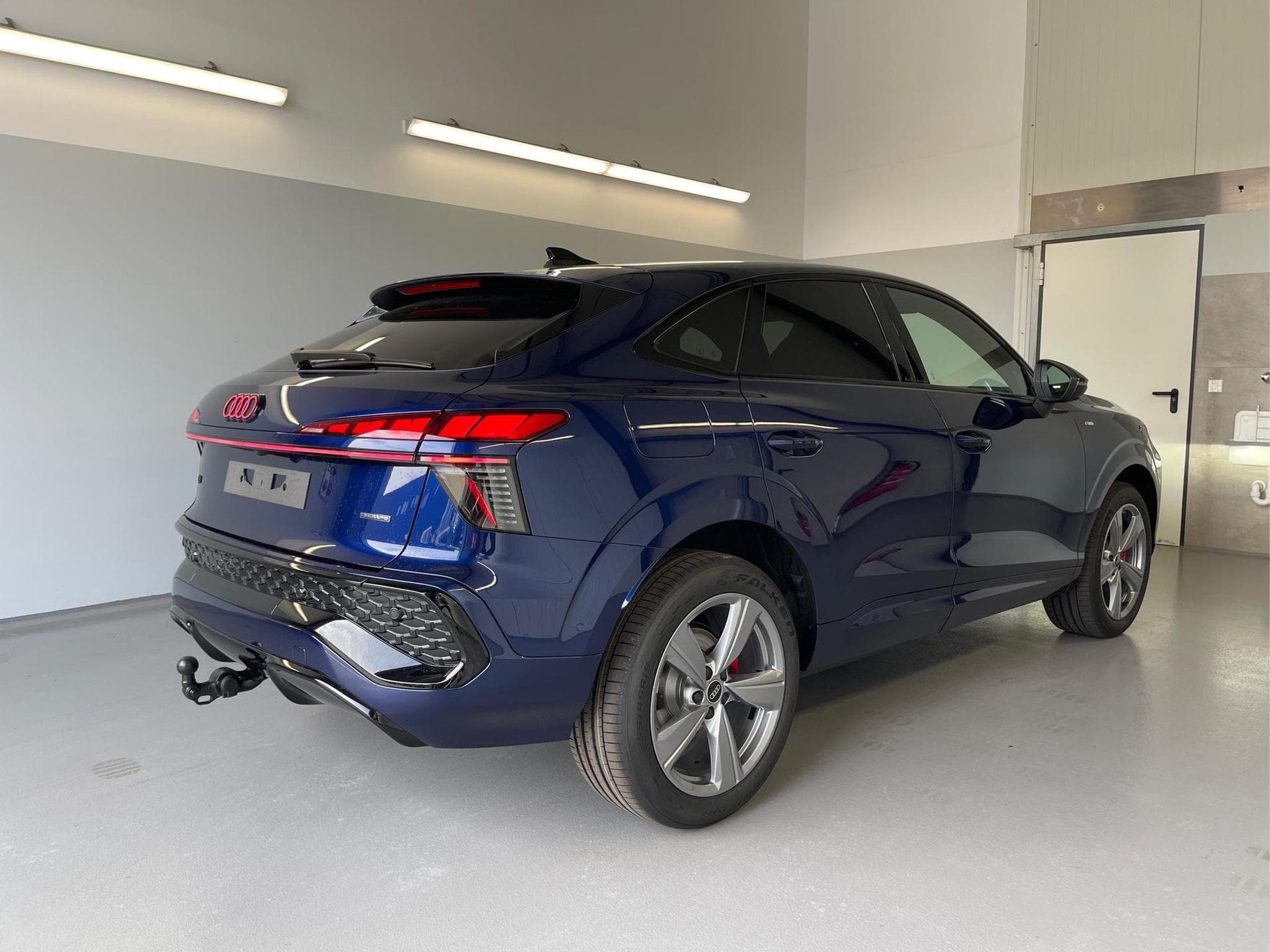 Audi Q3 Sportback NEU (2026) - Photo 4