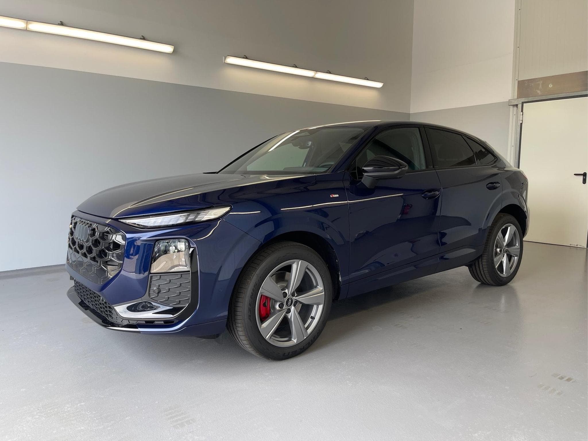 Audi Q3 Sportback NEU (2026) - Photo 1