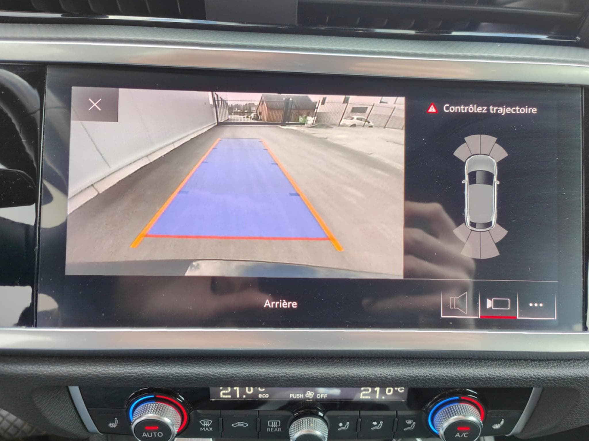 Audi Q3 Q3 SPORTBACK 40 TDI QUATTRO S-TRONIC S-LINE CAMERA VIRTUAL (2020) - Photo 18