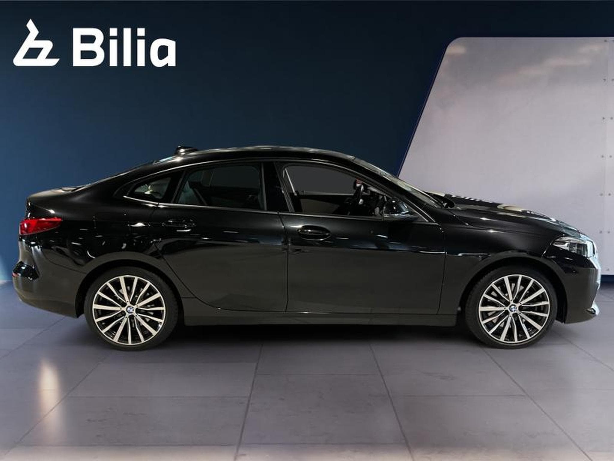 BMW 220 220i xDrive Gran Coupé (2024) - Photo 4