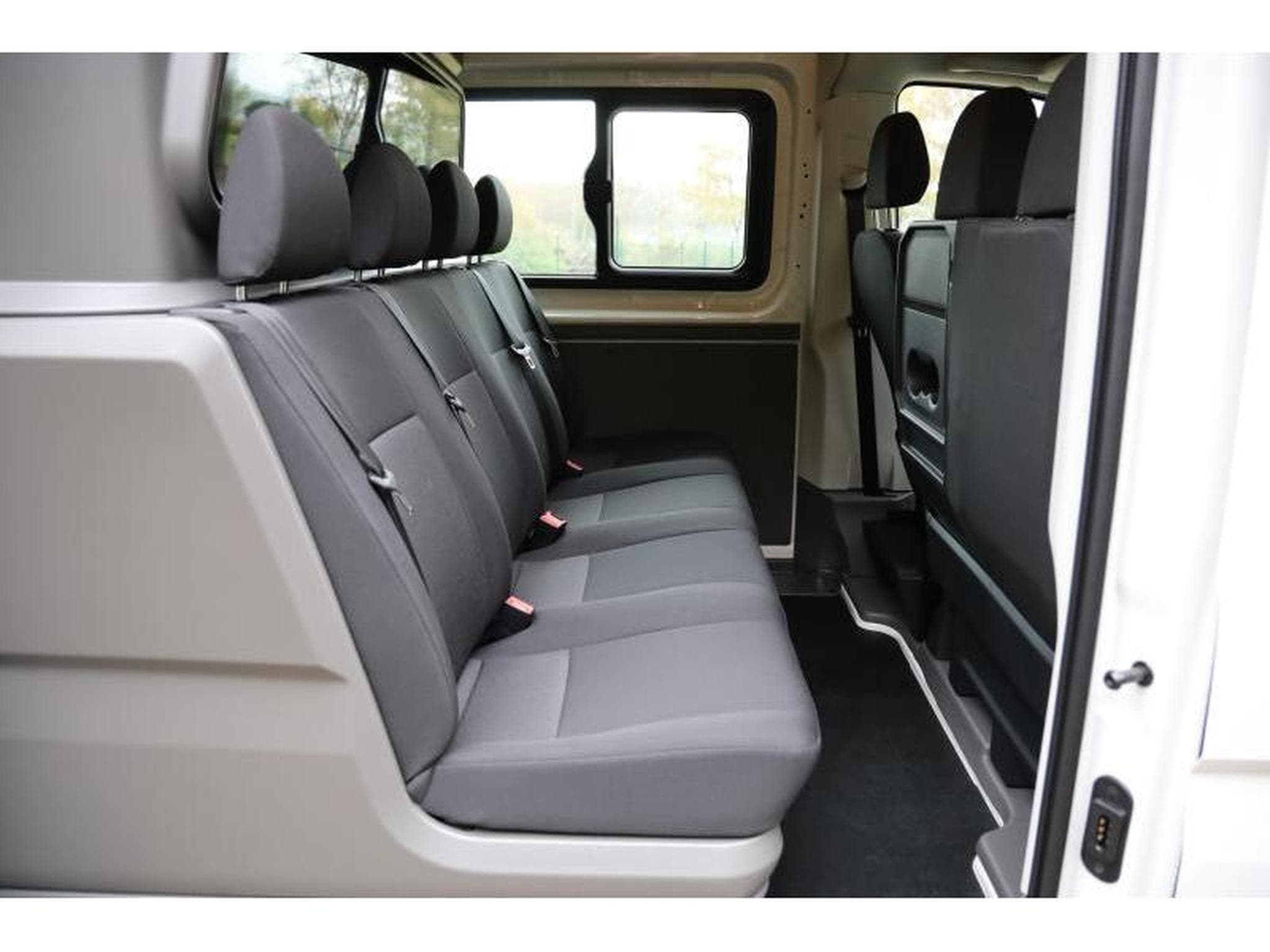 MAN TGE 3.180 Doka Kasten (2023) - Photo 17