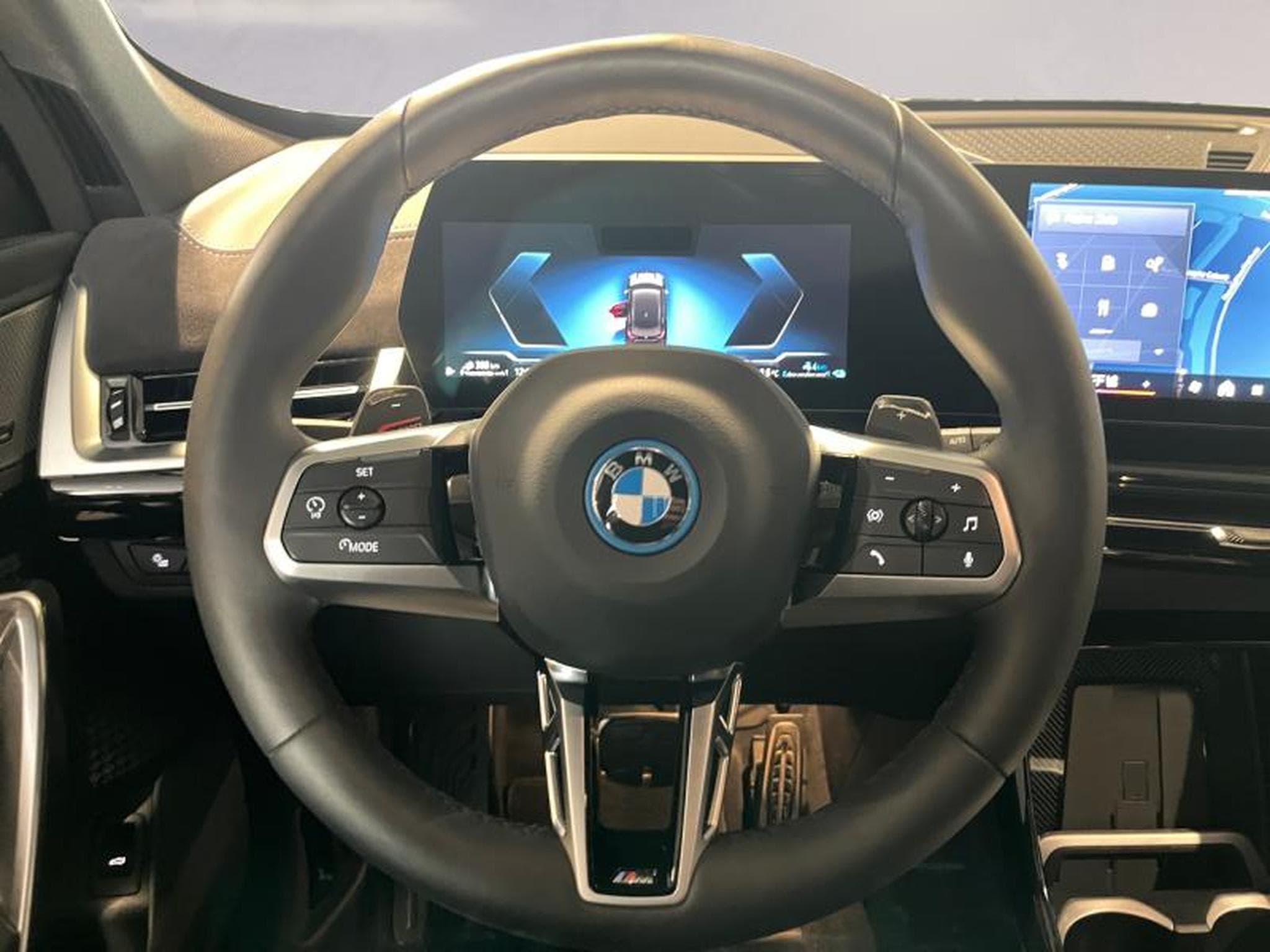 BMW X1 X1 xDrive30e M Sport (2025) - Foto 17