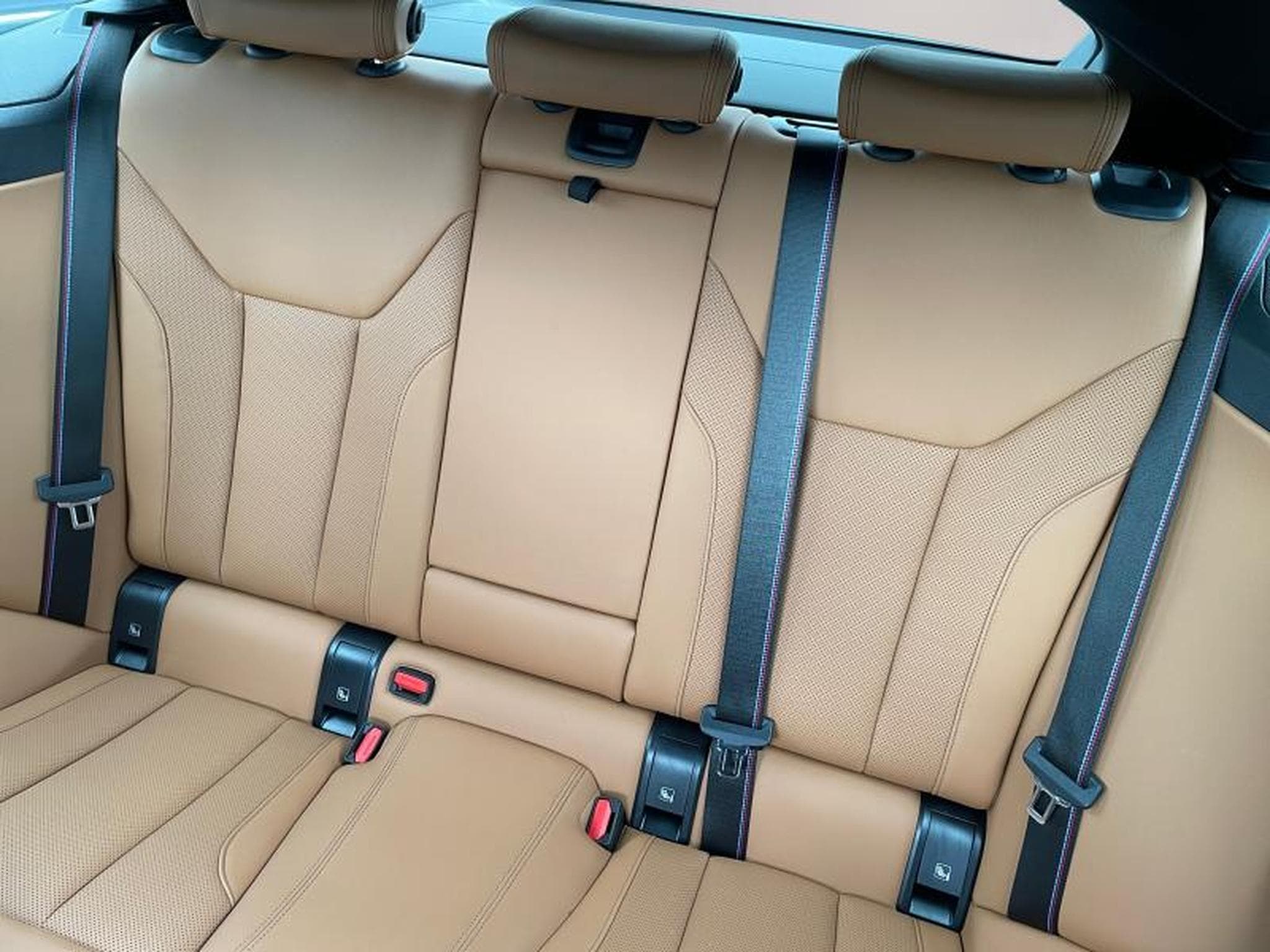 BMW i4 i4 eDrive40 Gran Coupé Kit M Sport (2025) - Photo 14