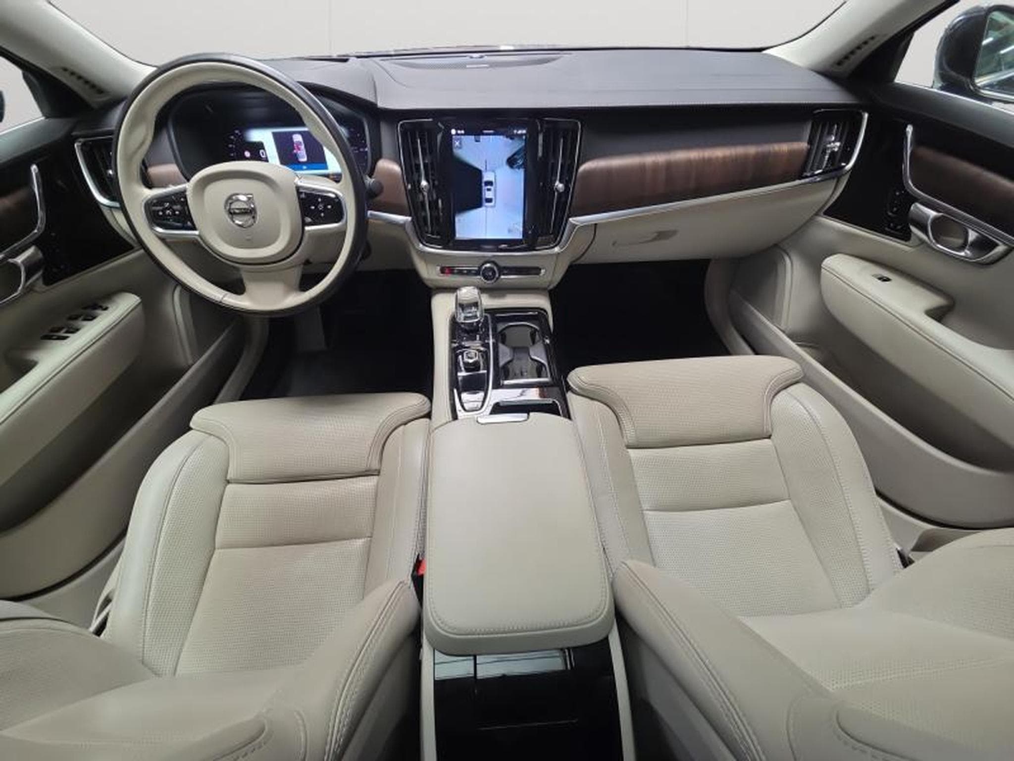 Volvo S90 Inscription T8 AWD (2022) - Photo 3