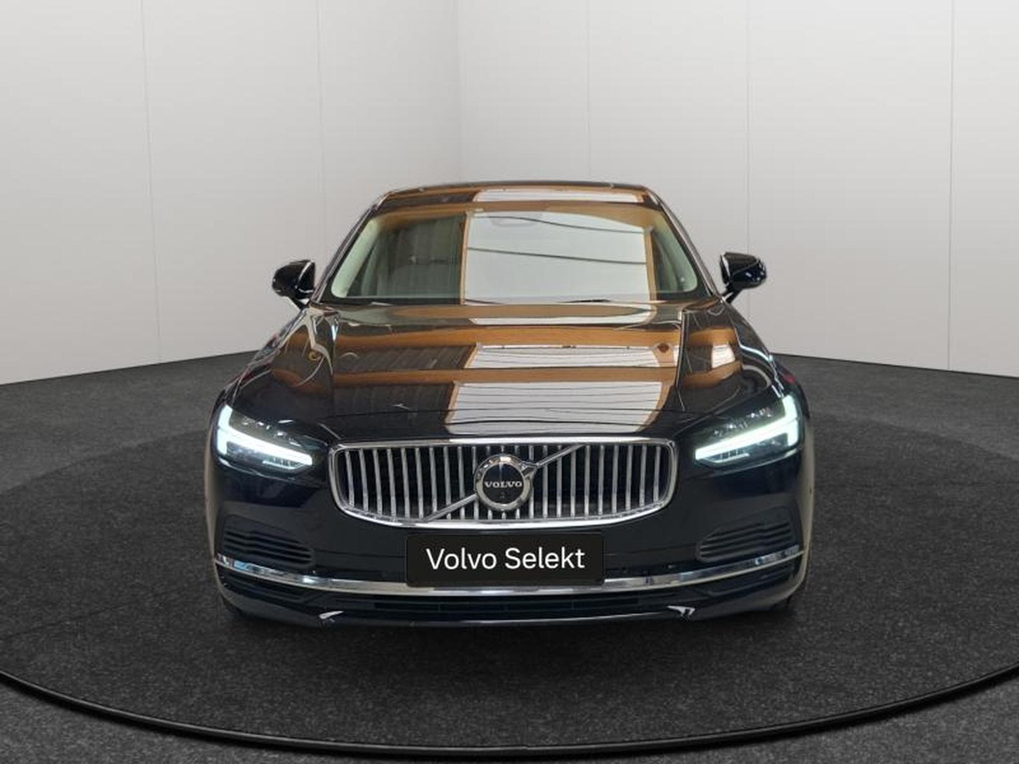 Volvo S90 Inscription T8 AWD (2022) - Photo 9