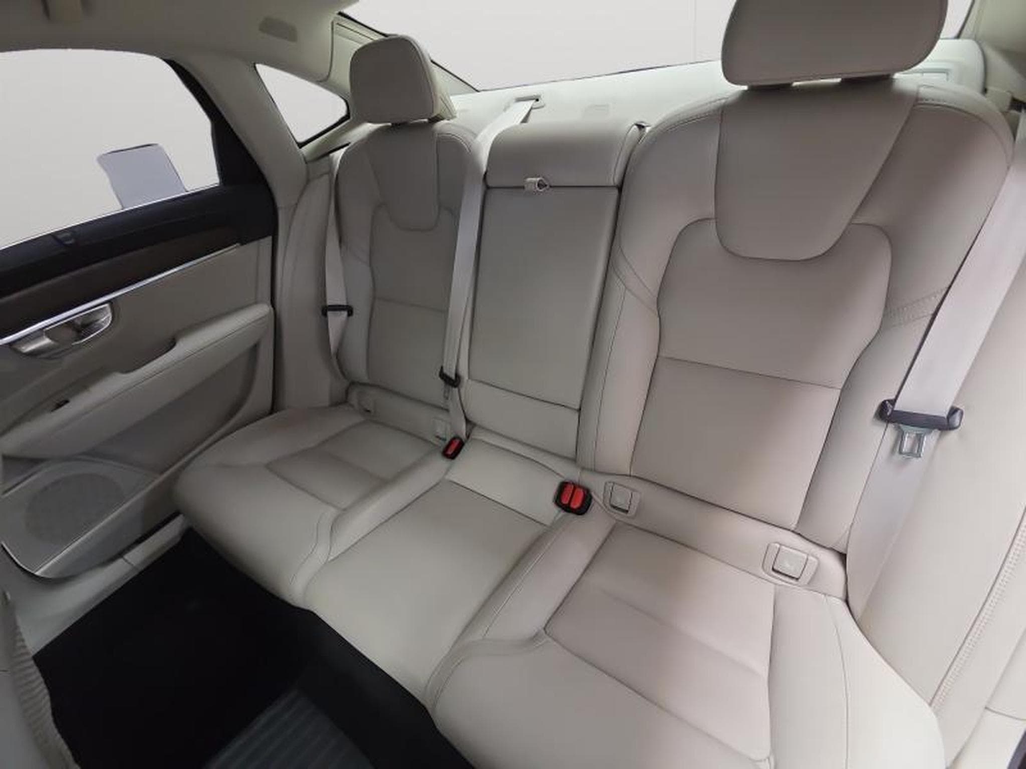 Volvo S90 Inscription T8 AWD (2022) - Photo 13
