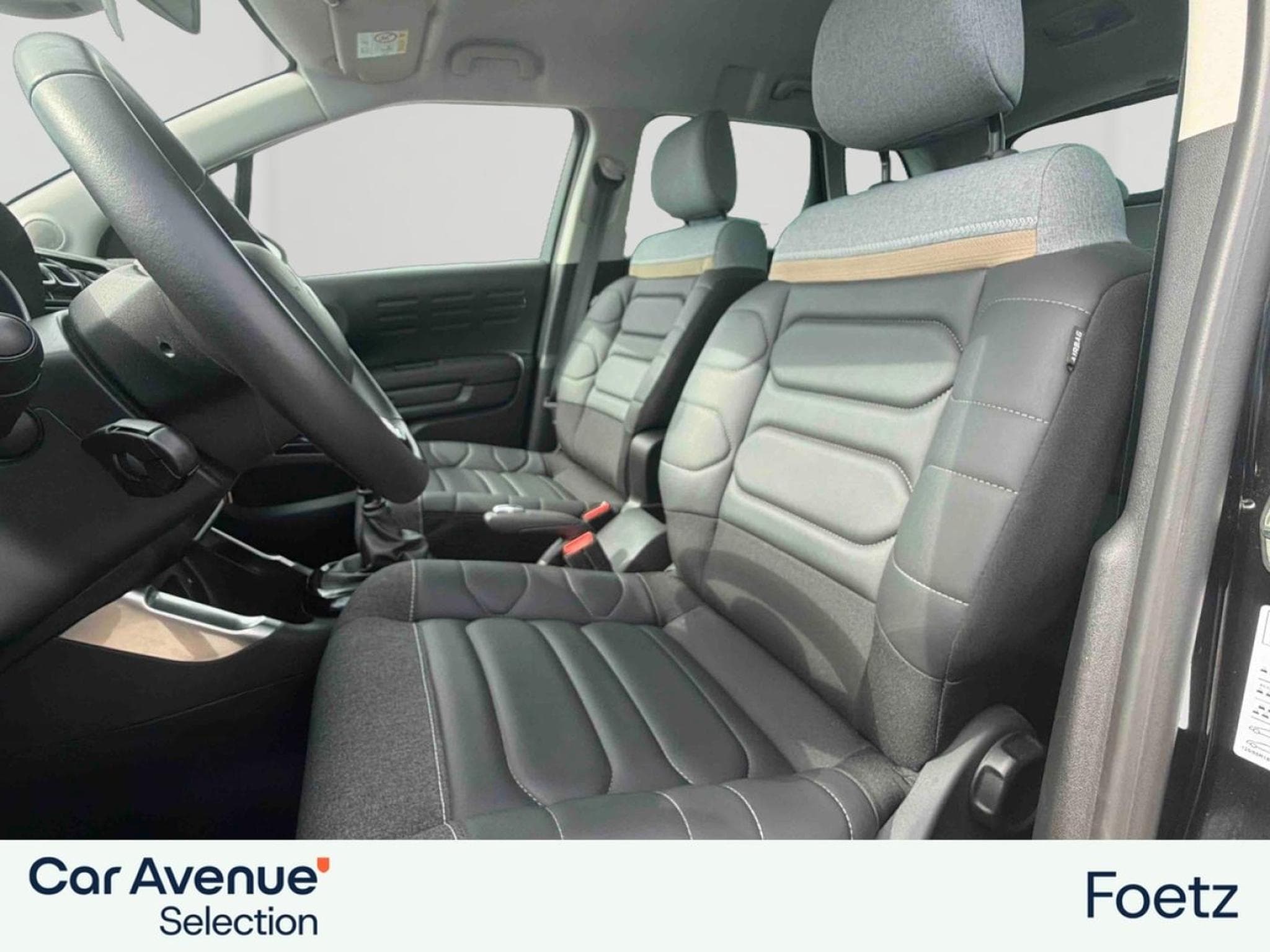 CITROEN C3 Aircross PureTech 110ch S&S Shine (2023) - Photo 8