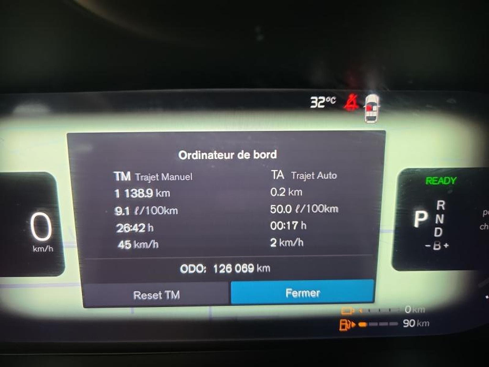 Volvo S90 Inscription T8 AWD (2022) - Photo 18