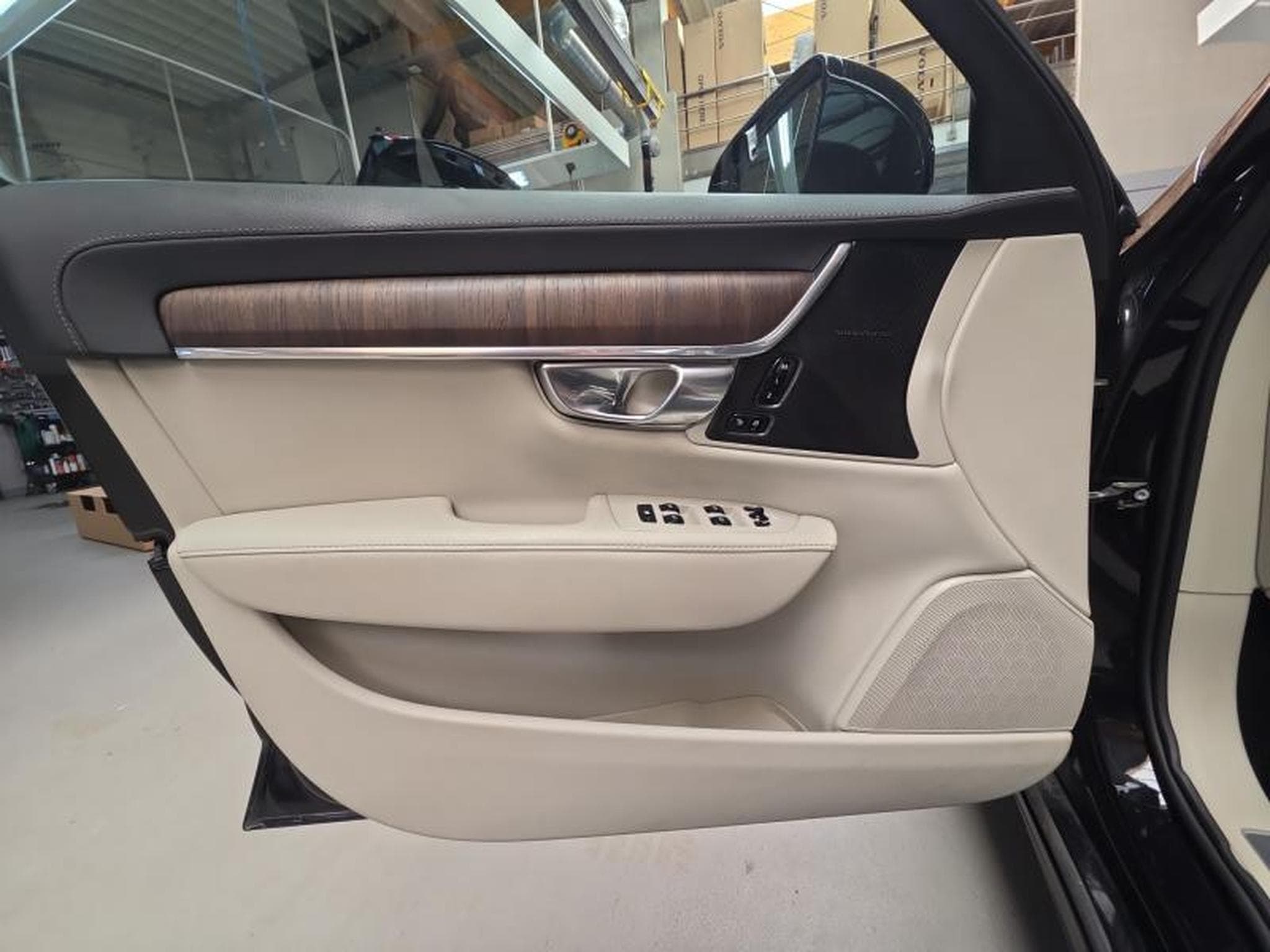 Volvo S90 Inscription T8 AWD (2022) - Photo 20