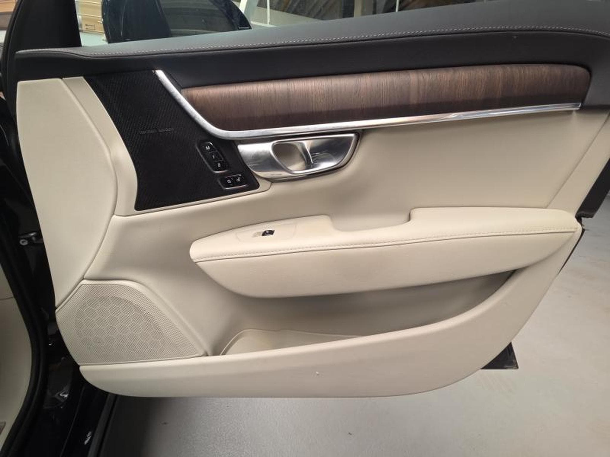Volvo S90 Inscription T8 AWD (2022) - Photo 21